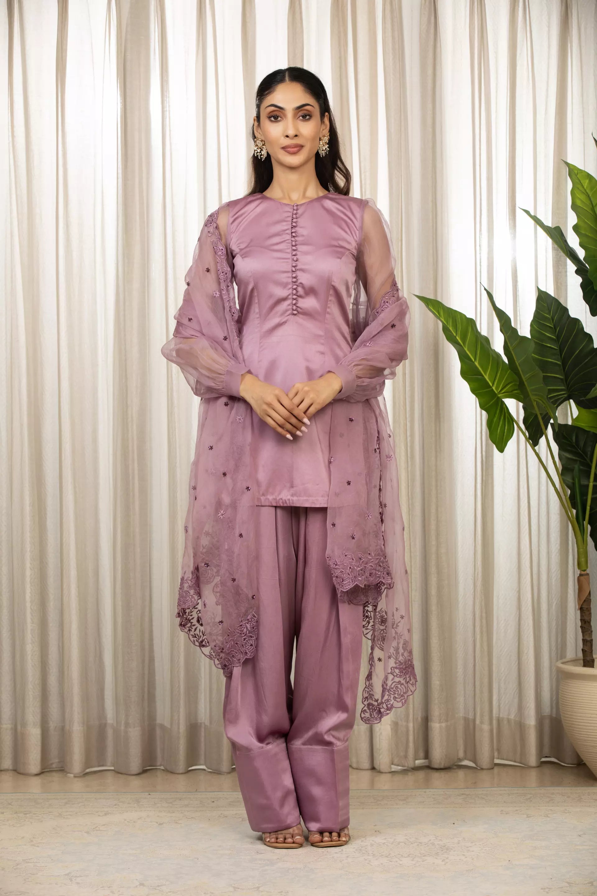 ESHA KOUL - Lavender Kurta Set