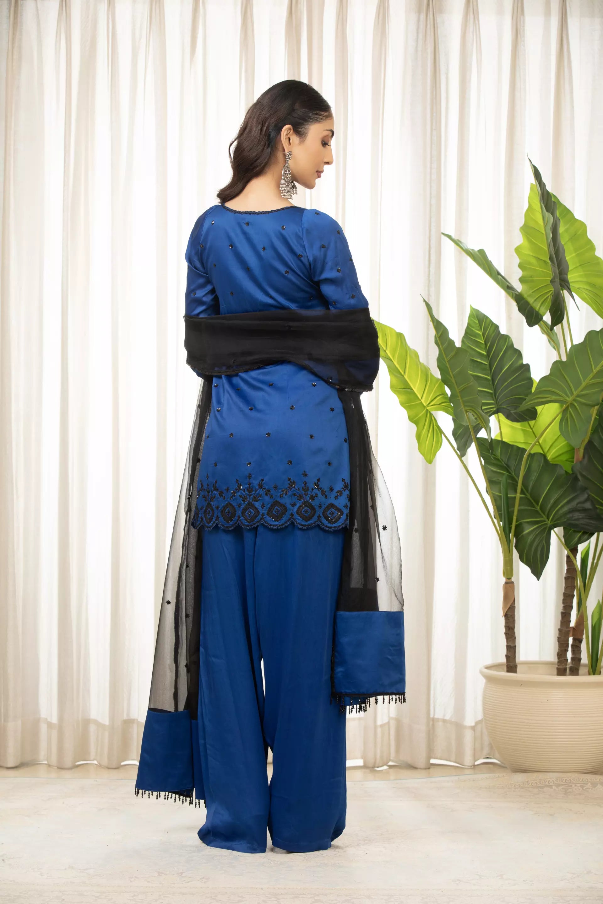 ESHA KOUL - Parisa Kurta Set
