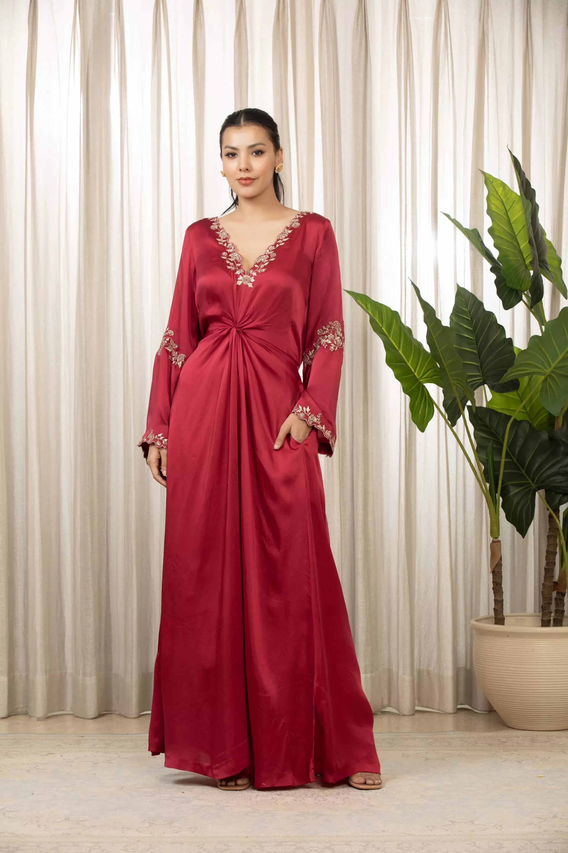 ESHA KOUL - Riddhi Kaftan Set