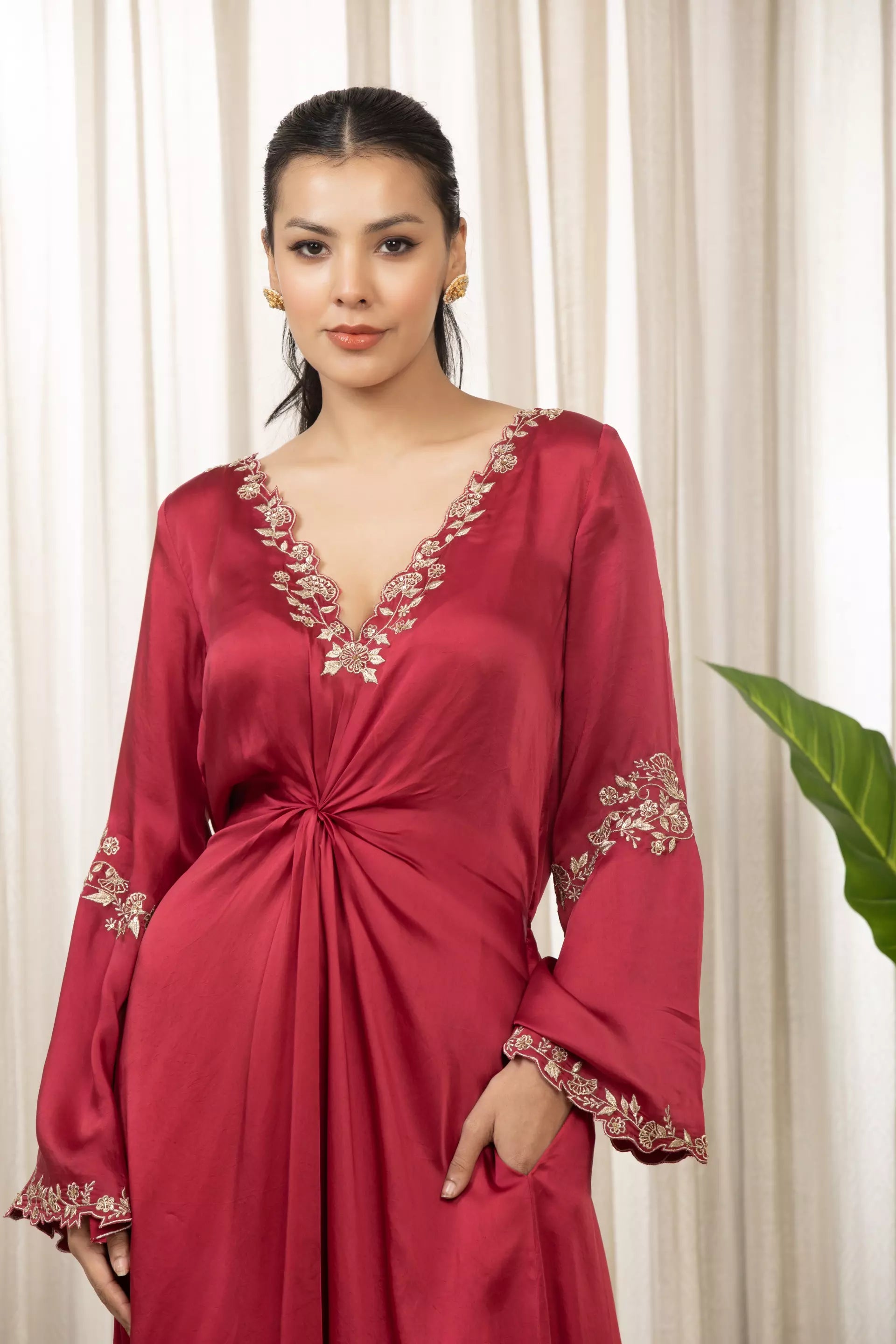 ESHA KOUL - Riddhi Kaftan Set