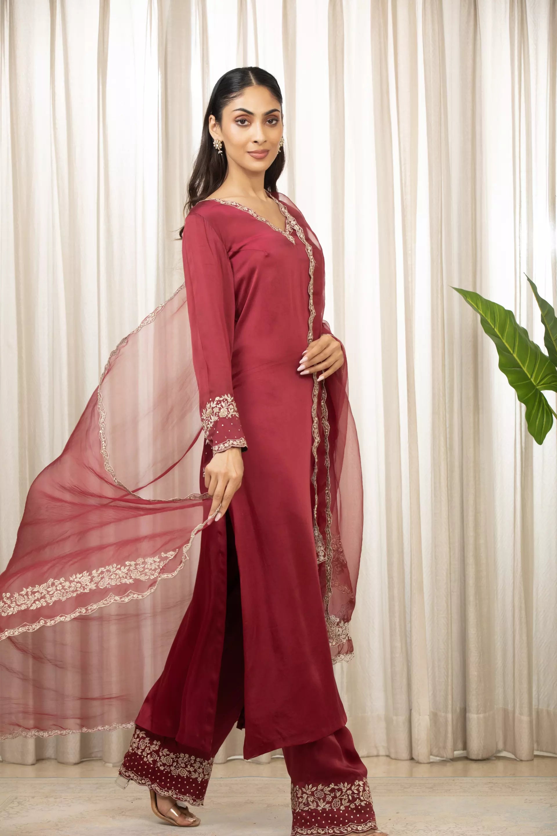 ESHA KOUL - Aman Kurta Set