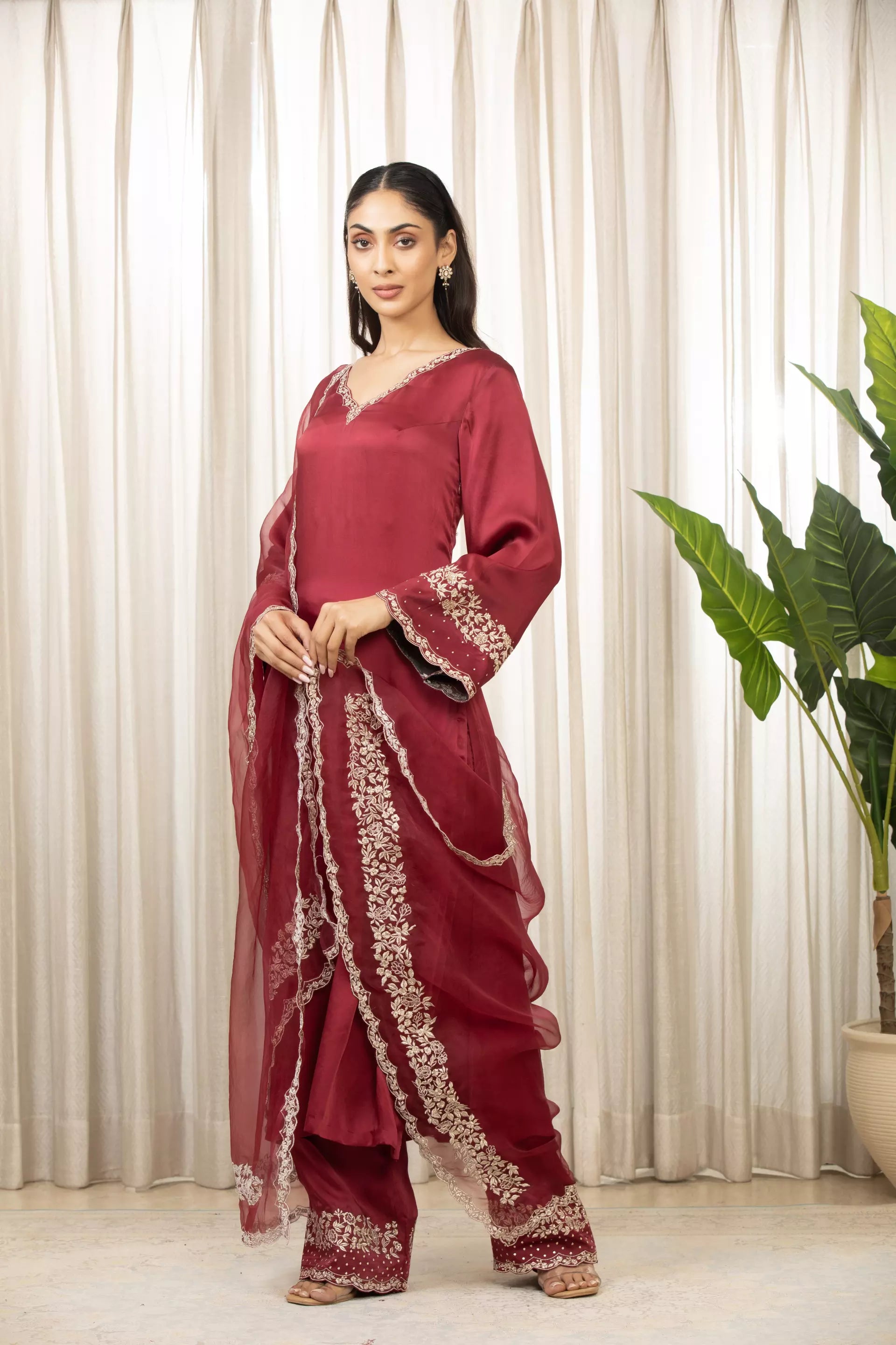 ESHA KOUL - Aman Kurta Set