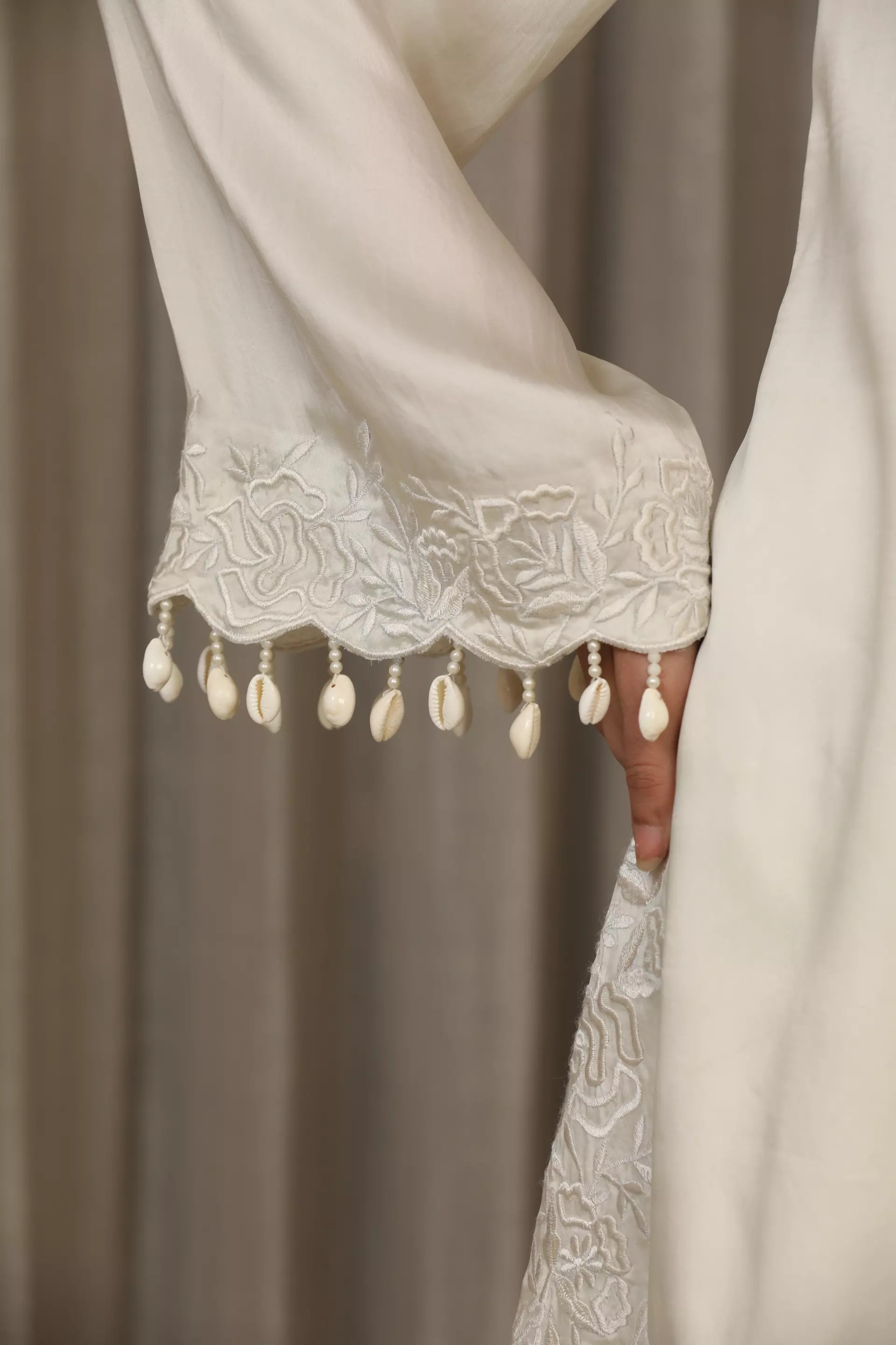 ESHA KOUL - White Richa Set