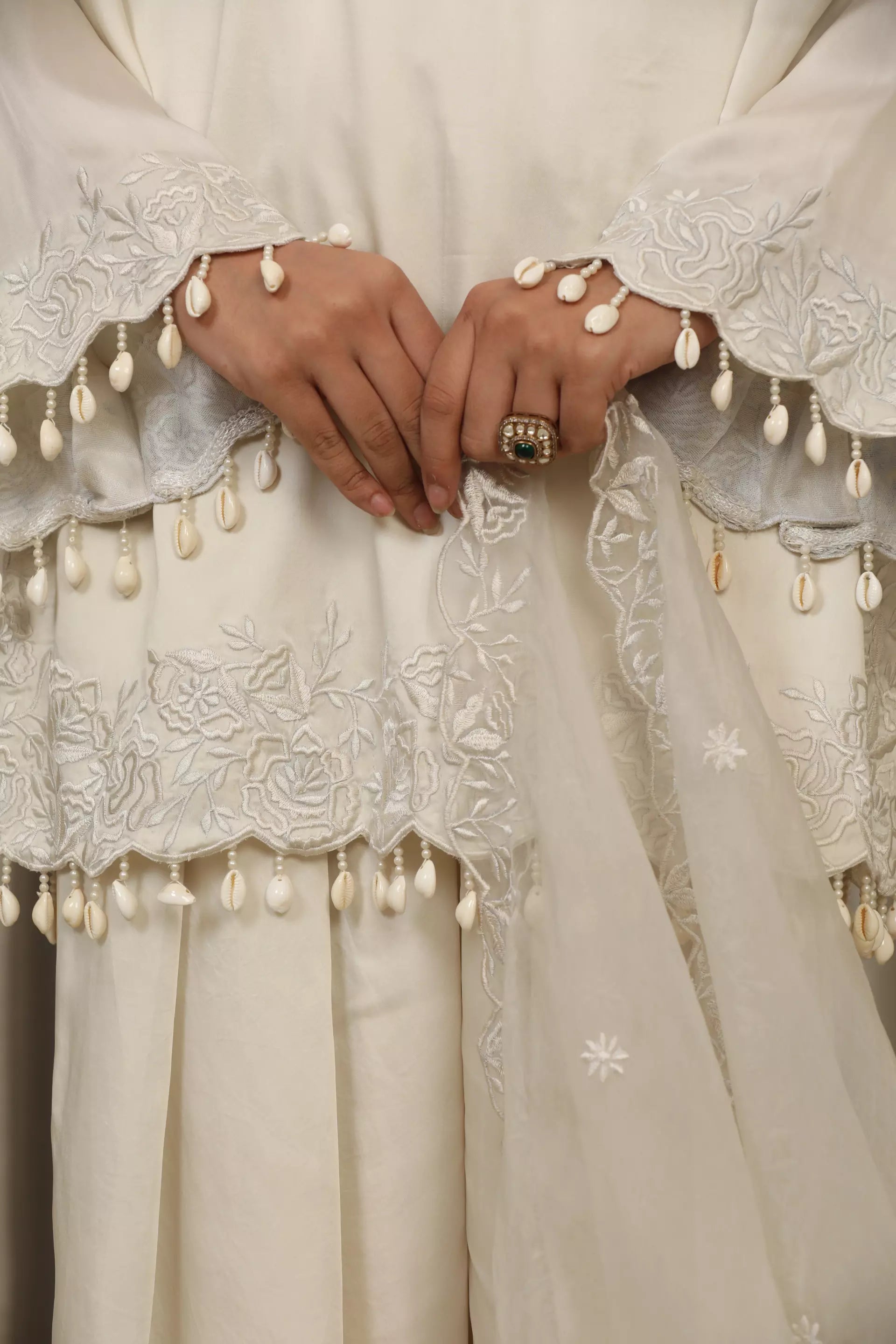 ESHA KOUL - White Richa Set