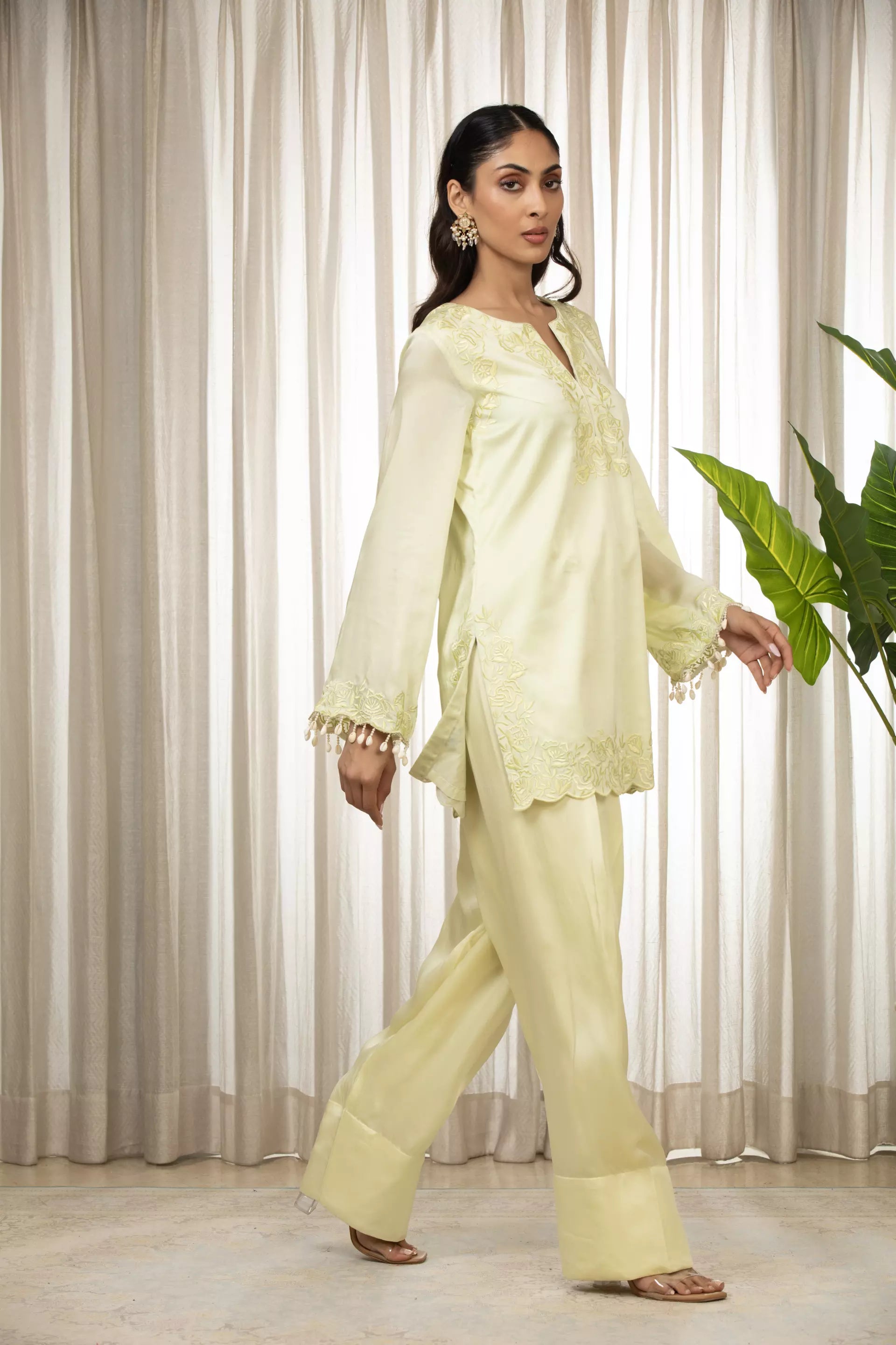 ESHA KOUL - Butter Yellow Richa Set
