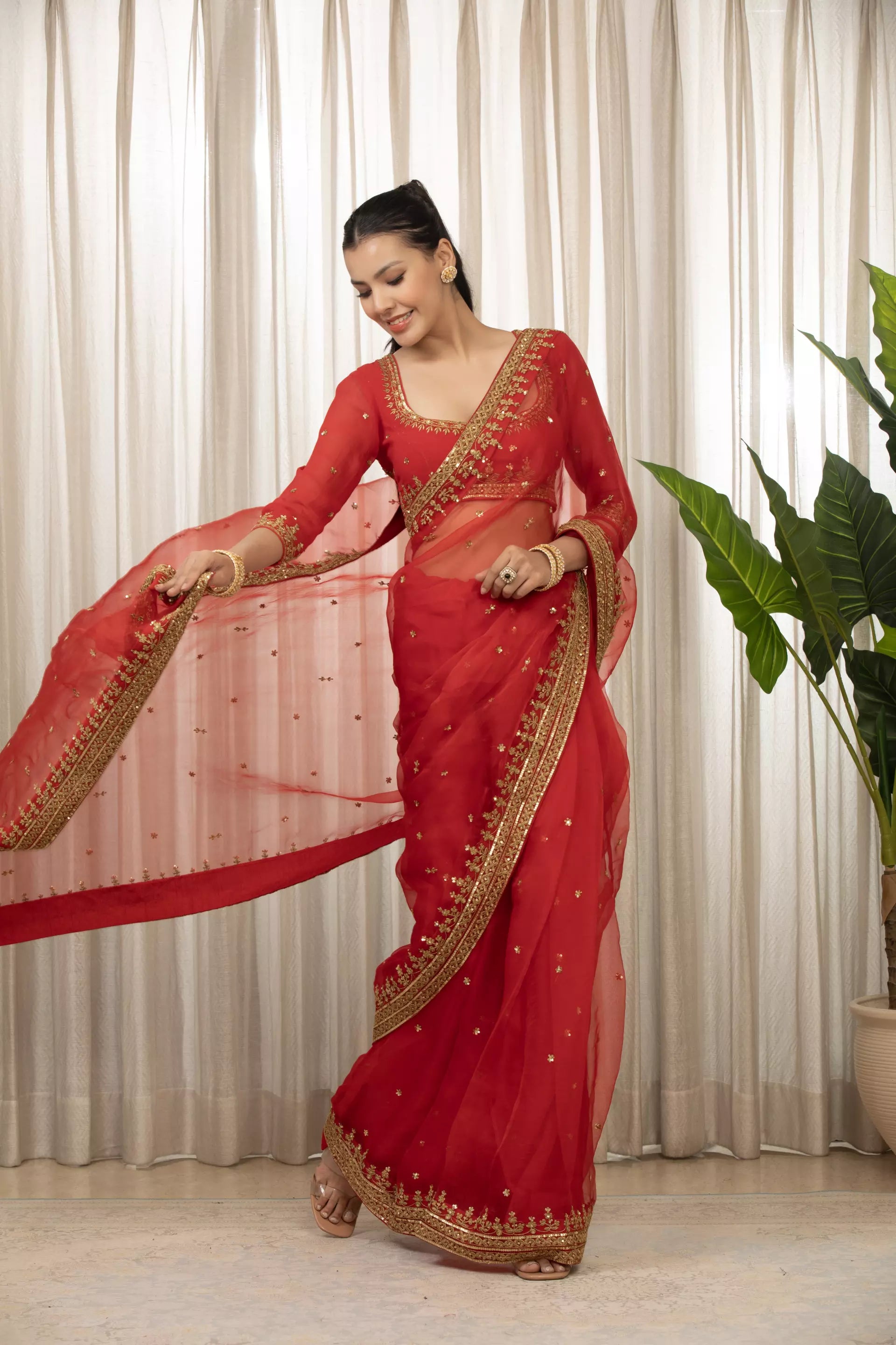 ESHA KOUL - Laal Andaaz Saree Set
