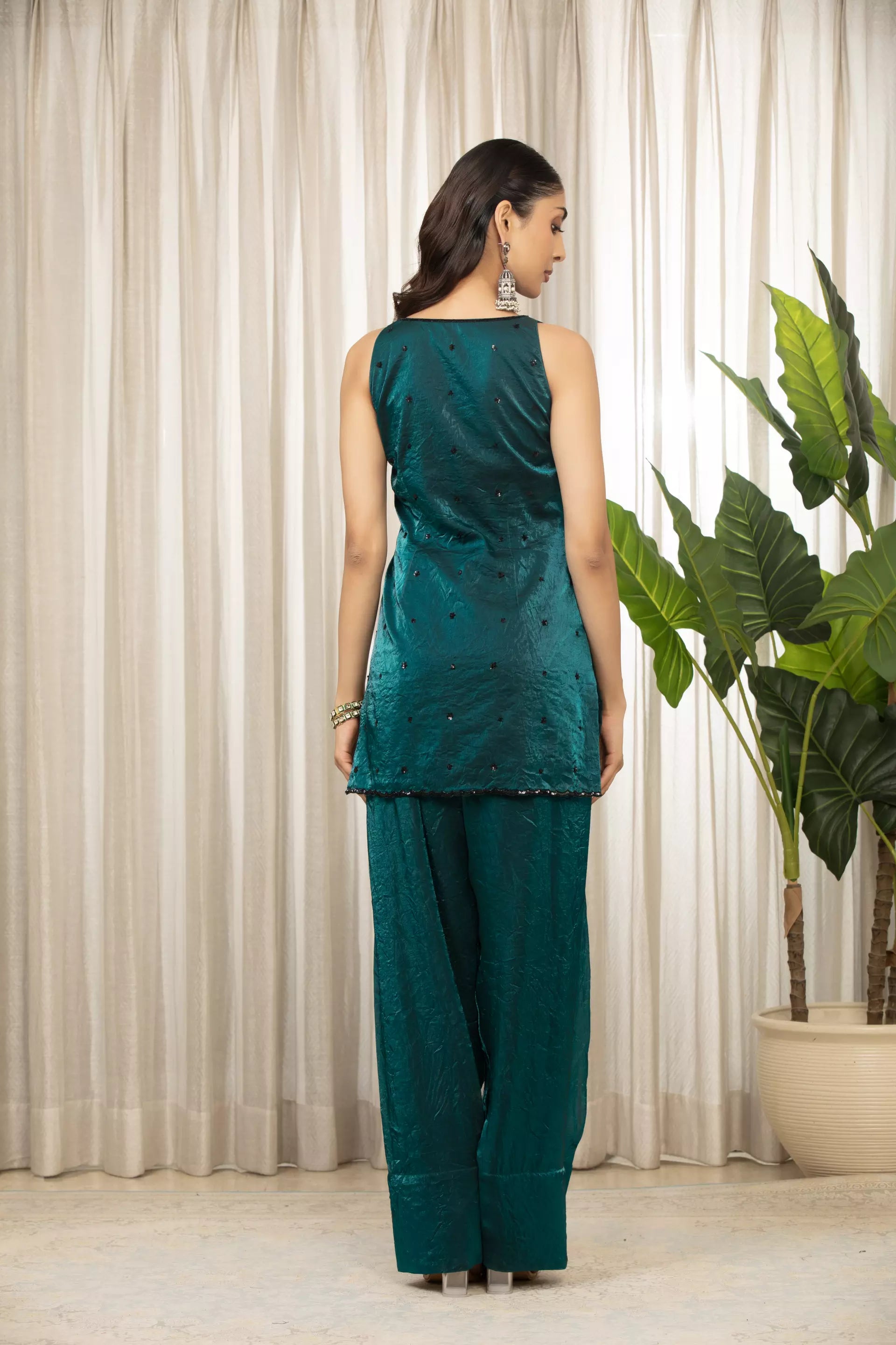 ESHA KOUL - Teal Jasmine Kurta Set