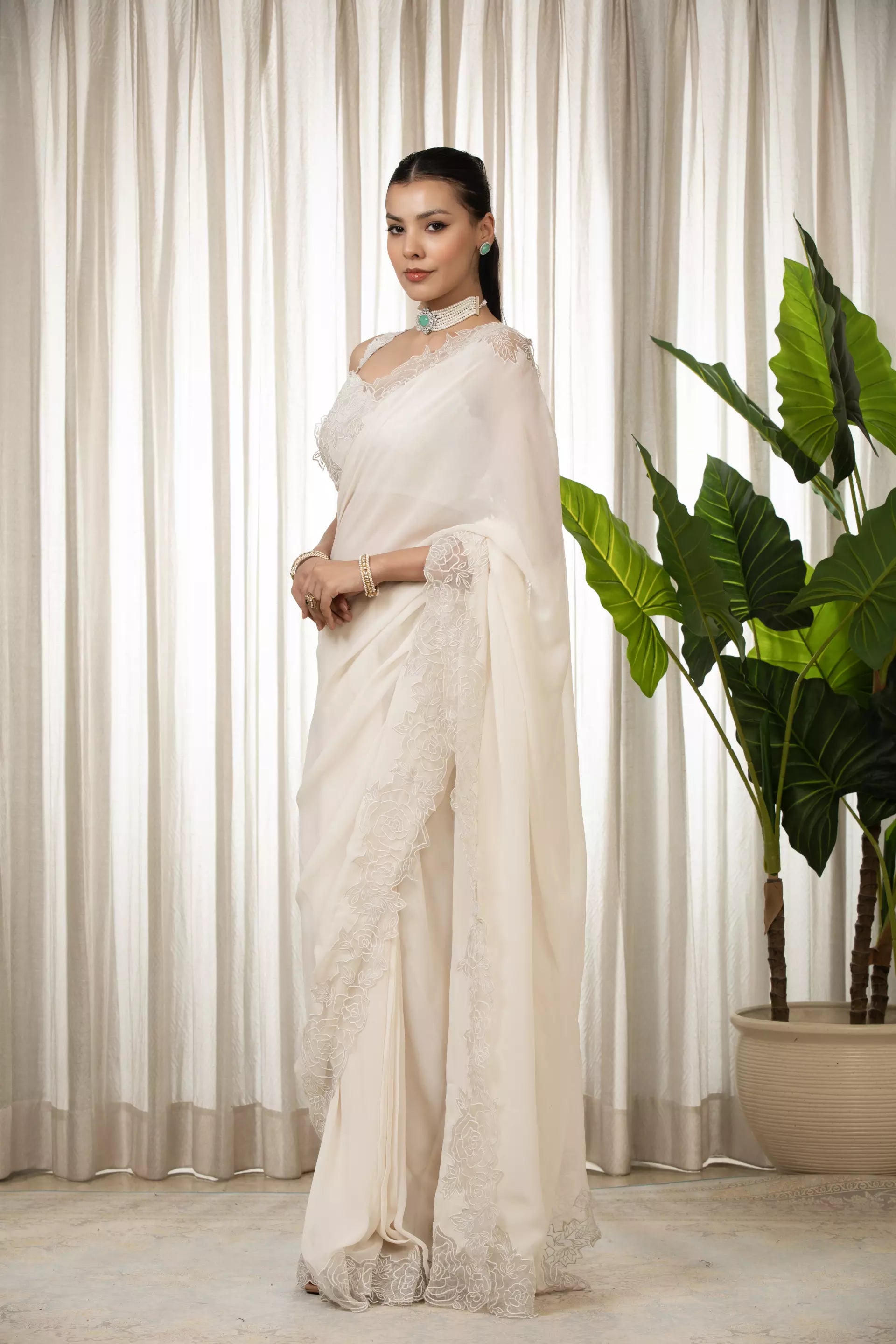 ESHA KOUL - White Nikaza Saree Set