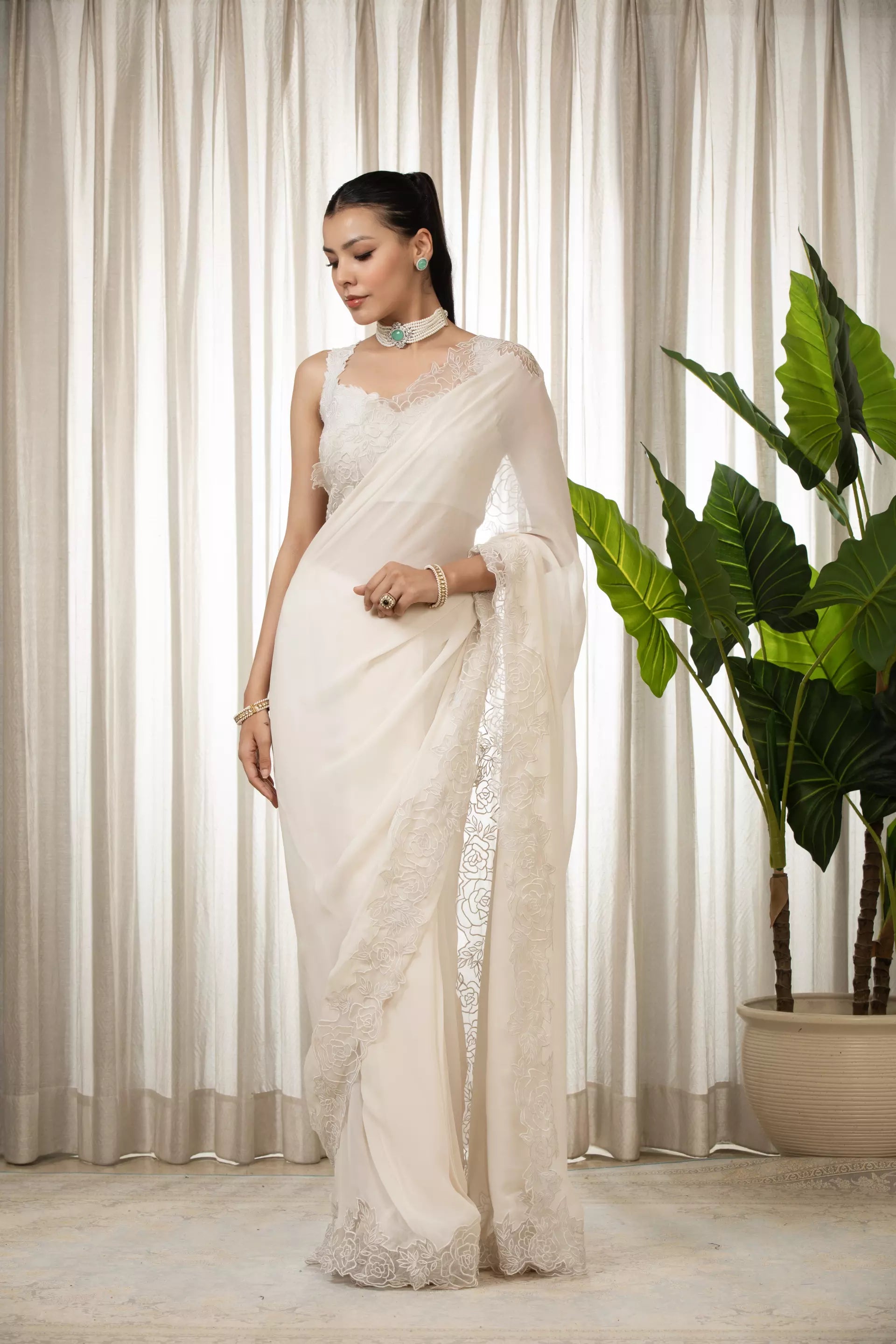 ESHA KOUL - White Nikaza Saree Set