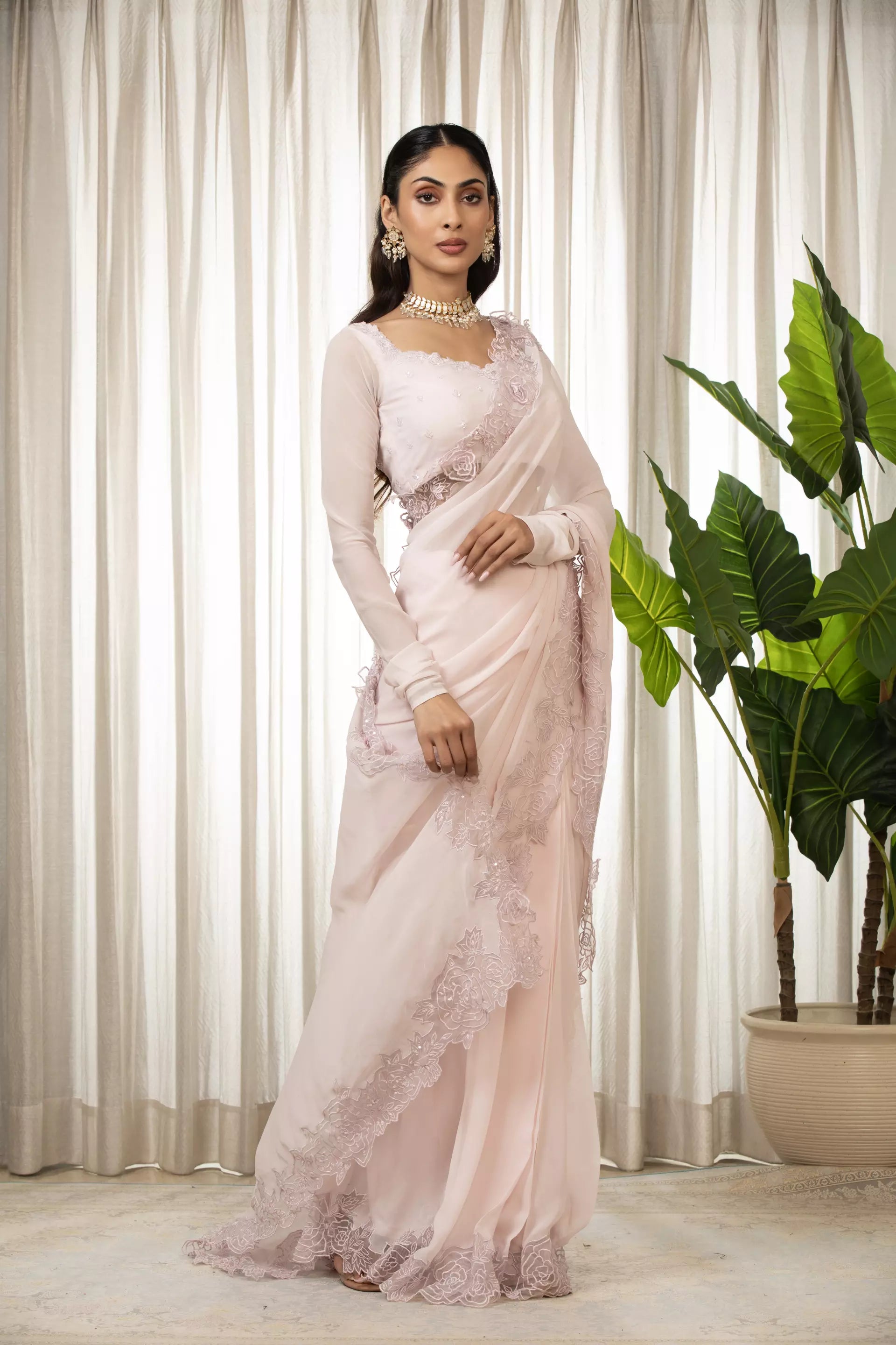 ESHA KOUL - Pink Nikaza Saree Set