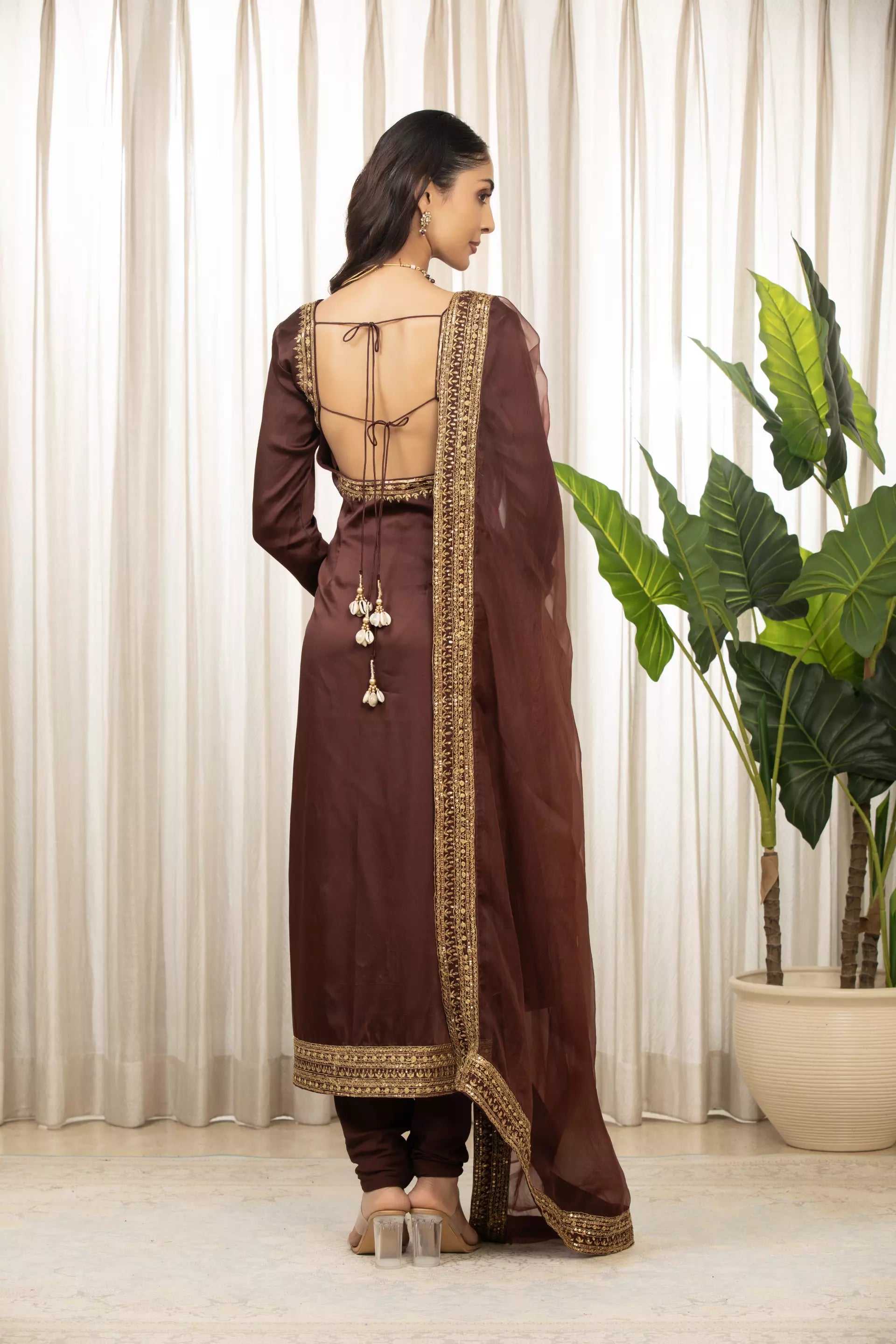 ESHA KOUL - Samiksha Kurta Set