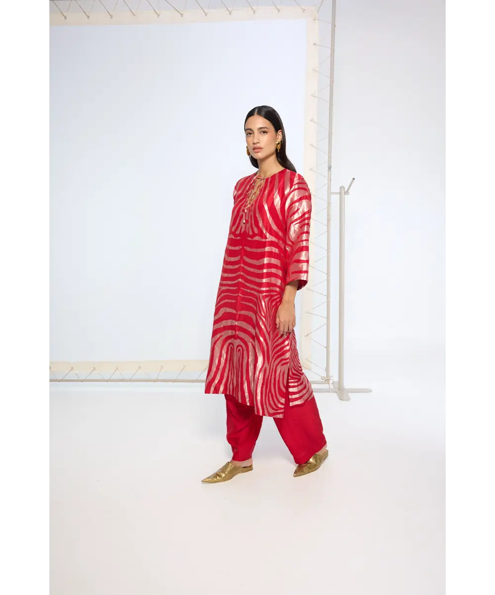 EKAYA BANARAS - Handwoven Classic Red Kurta set