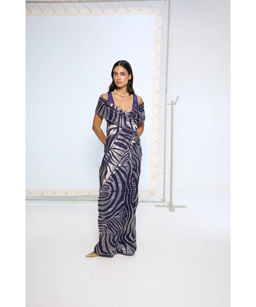 EKAYA BANARAS - Handwoven Dark Blue Silk Saree