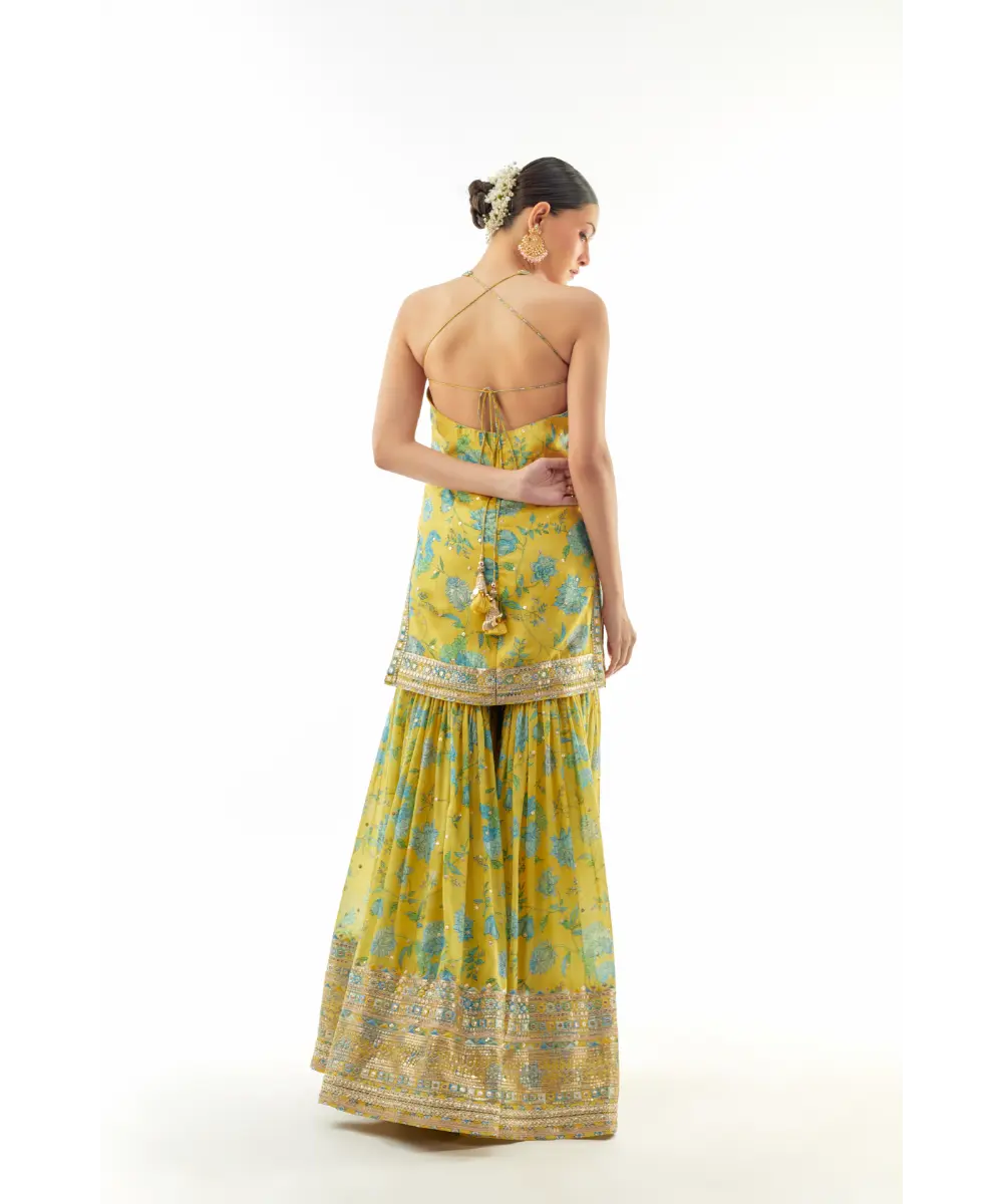 GOPI VAID - Dhvanika Halter Set