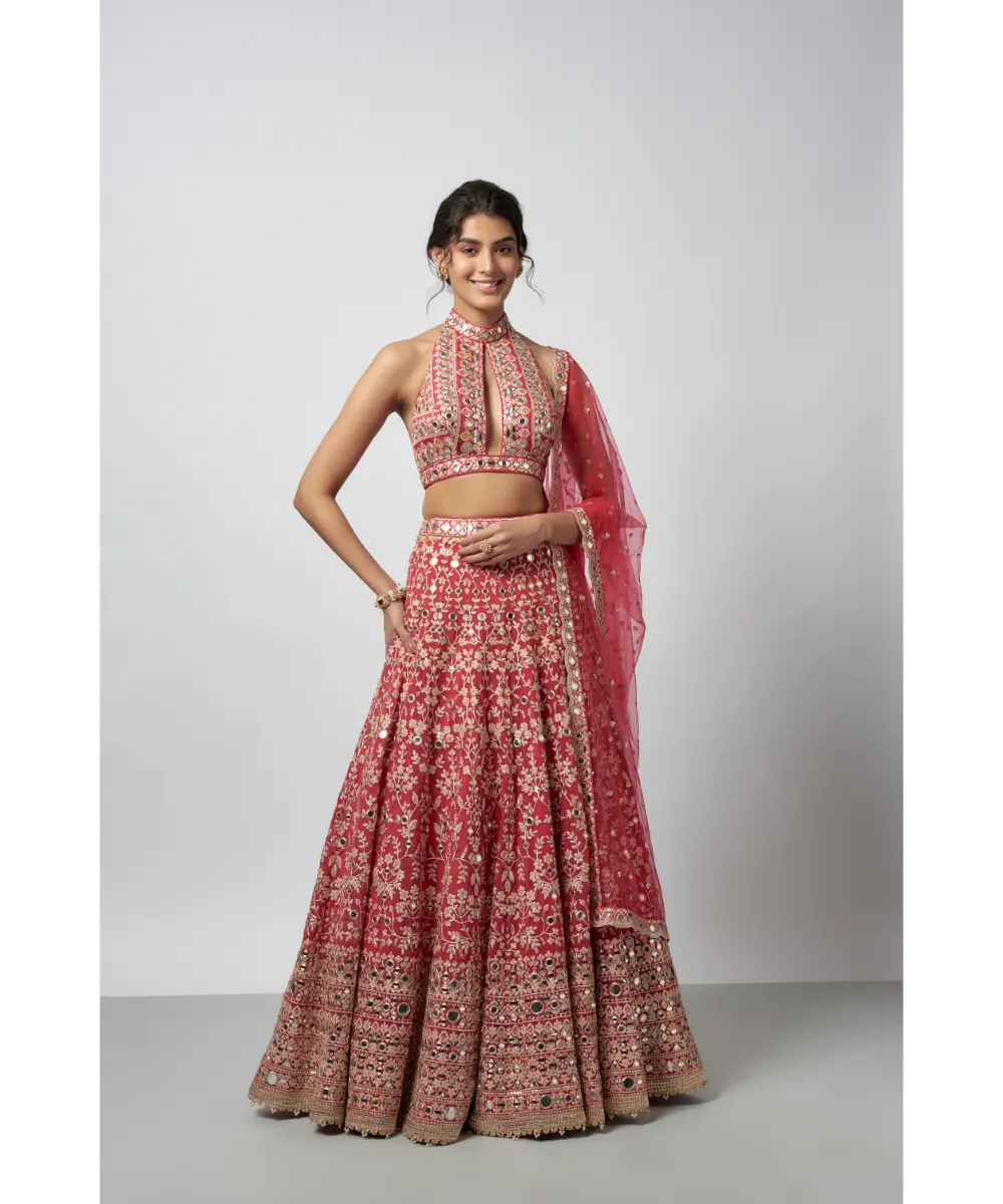 Gopi Vaid- Laanya Lehenga Set