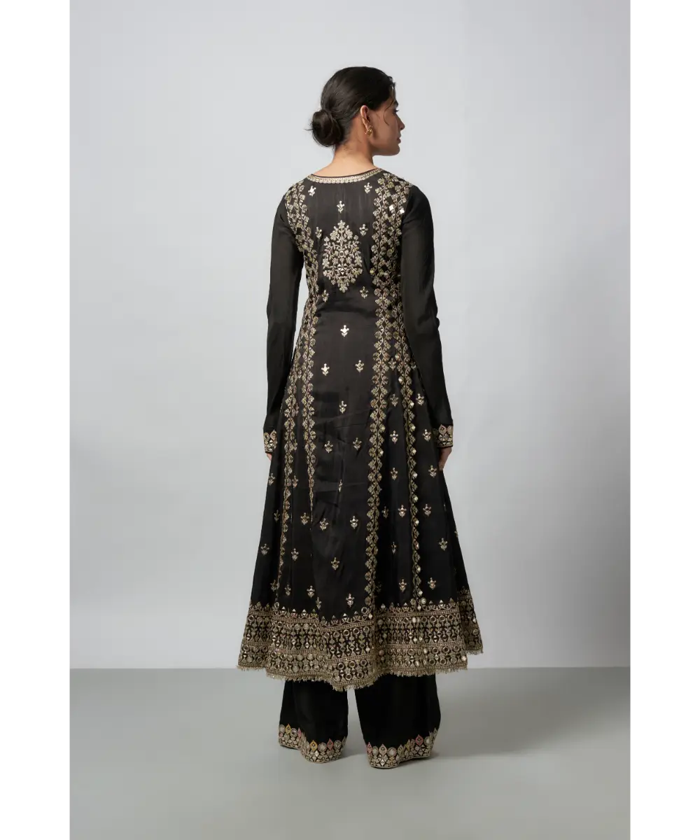 Gopi Vaid - Amiha AG Set