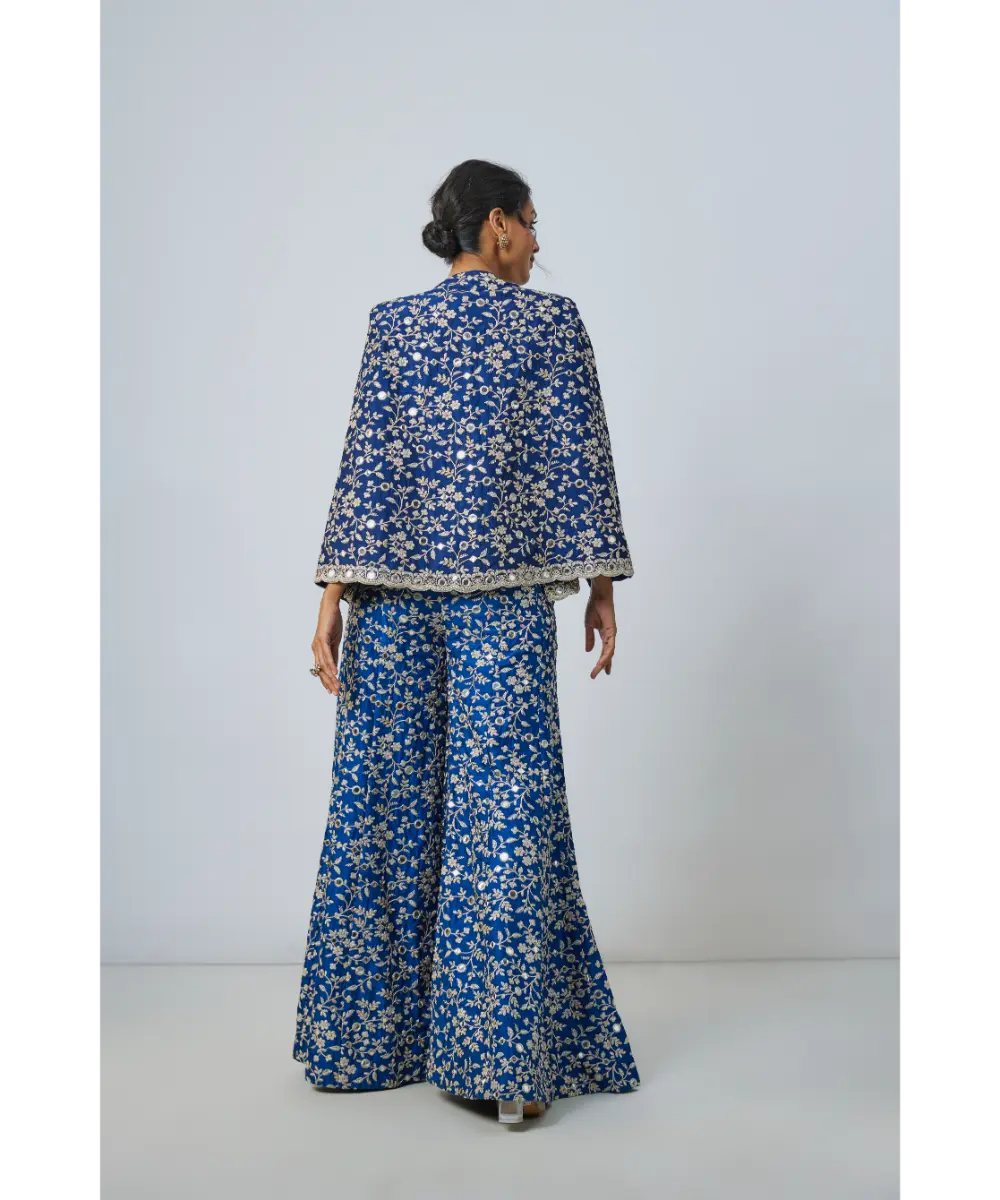 GOPI VAID - Dhyeya Pant Set