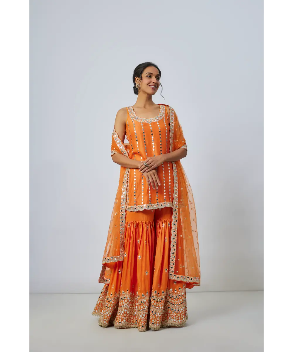 GOPI VAID - Hrida Sharara Set