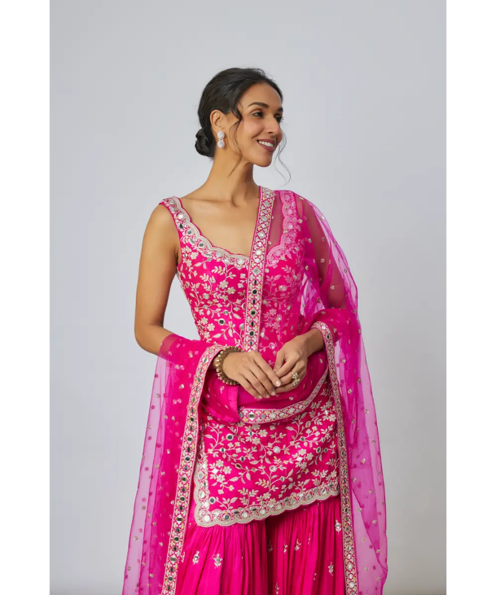 Gopi Vaid - Soneera Sharara Set