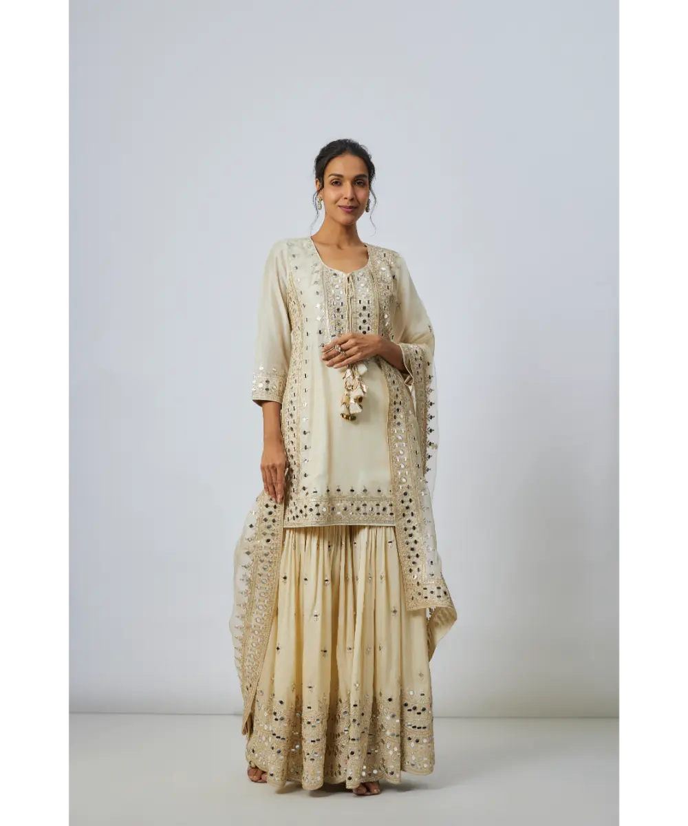 Gopi Vaid - Pariza Sharara Set