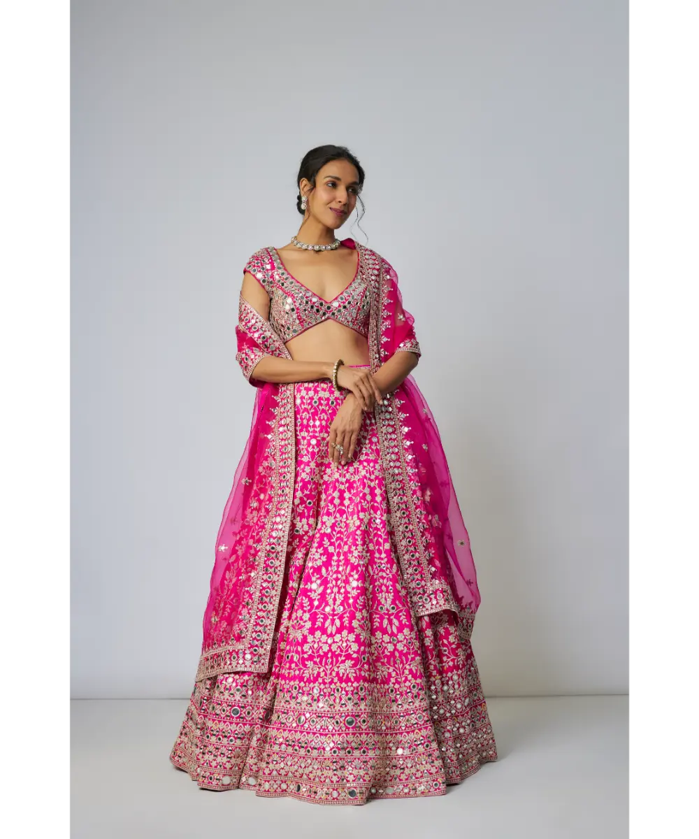 GOPI VAID - Niranjana Lehenga Set