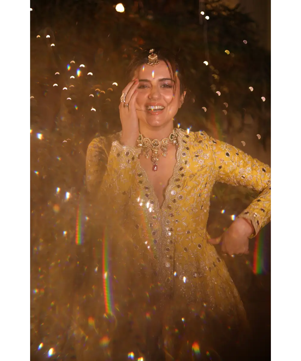 Gopi Vaid - Zeya Sharara Set