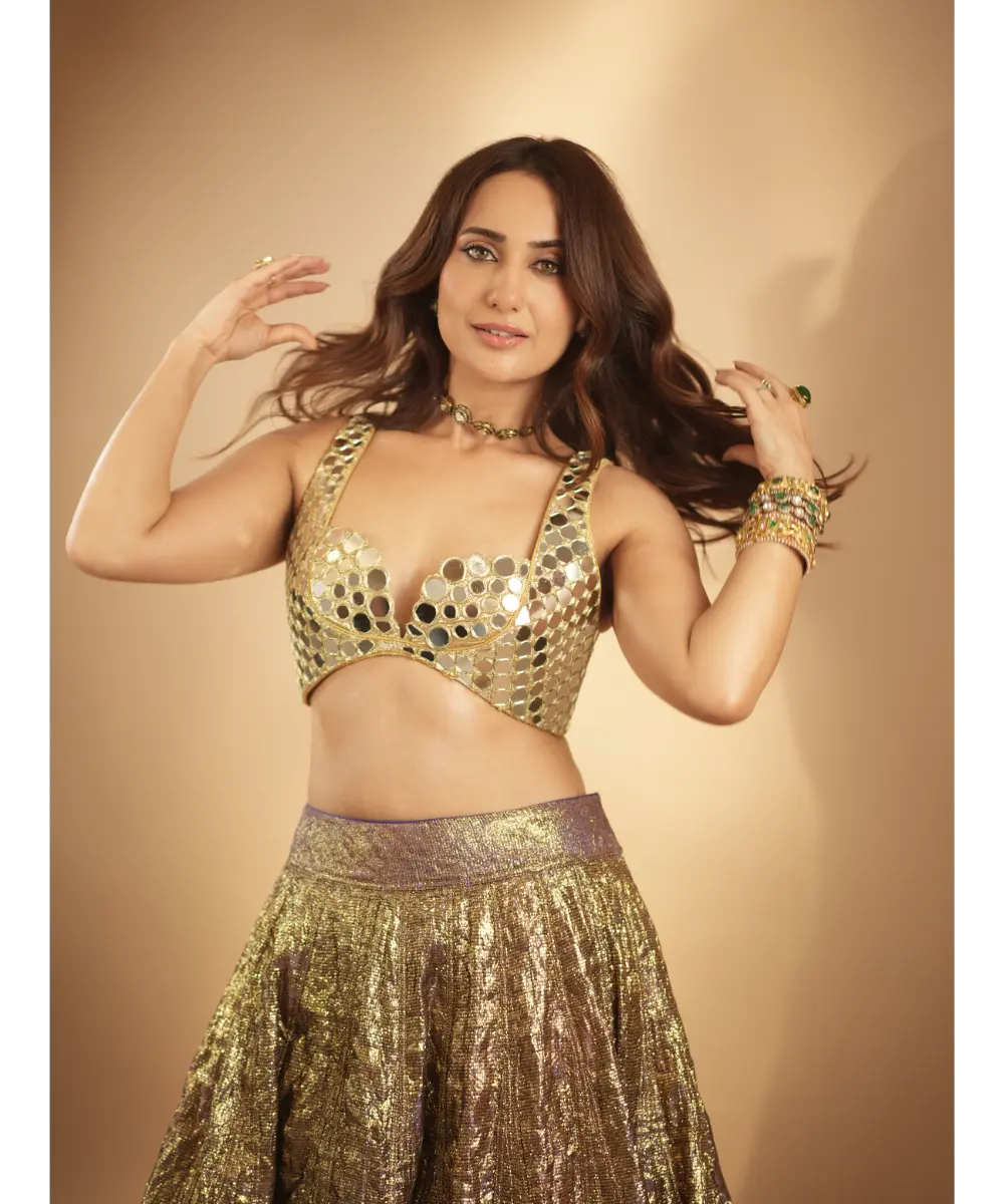 ITRH - SHEESH BENGANI LEHENGA SET