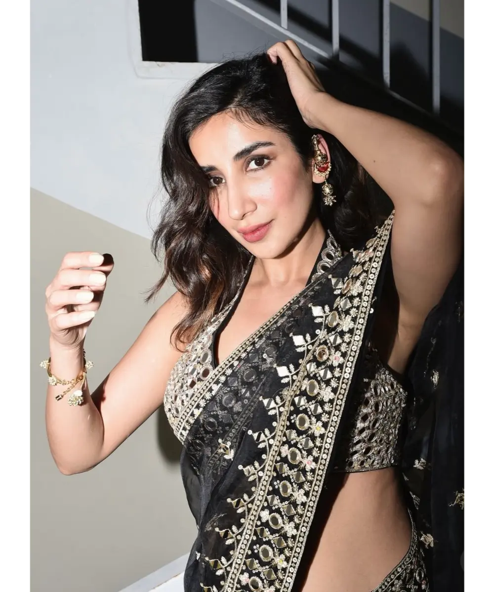 GOPI VAID - Abhinaya Saree Set