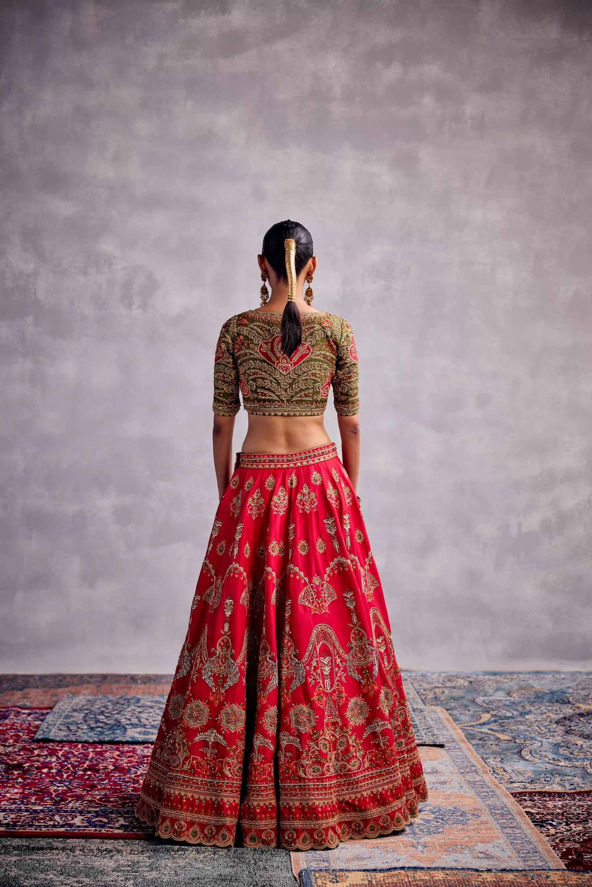 Aman Takyar - Lehenga Set