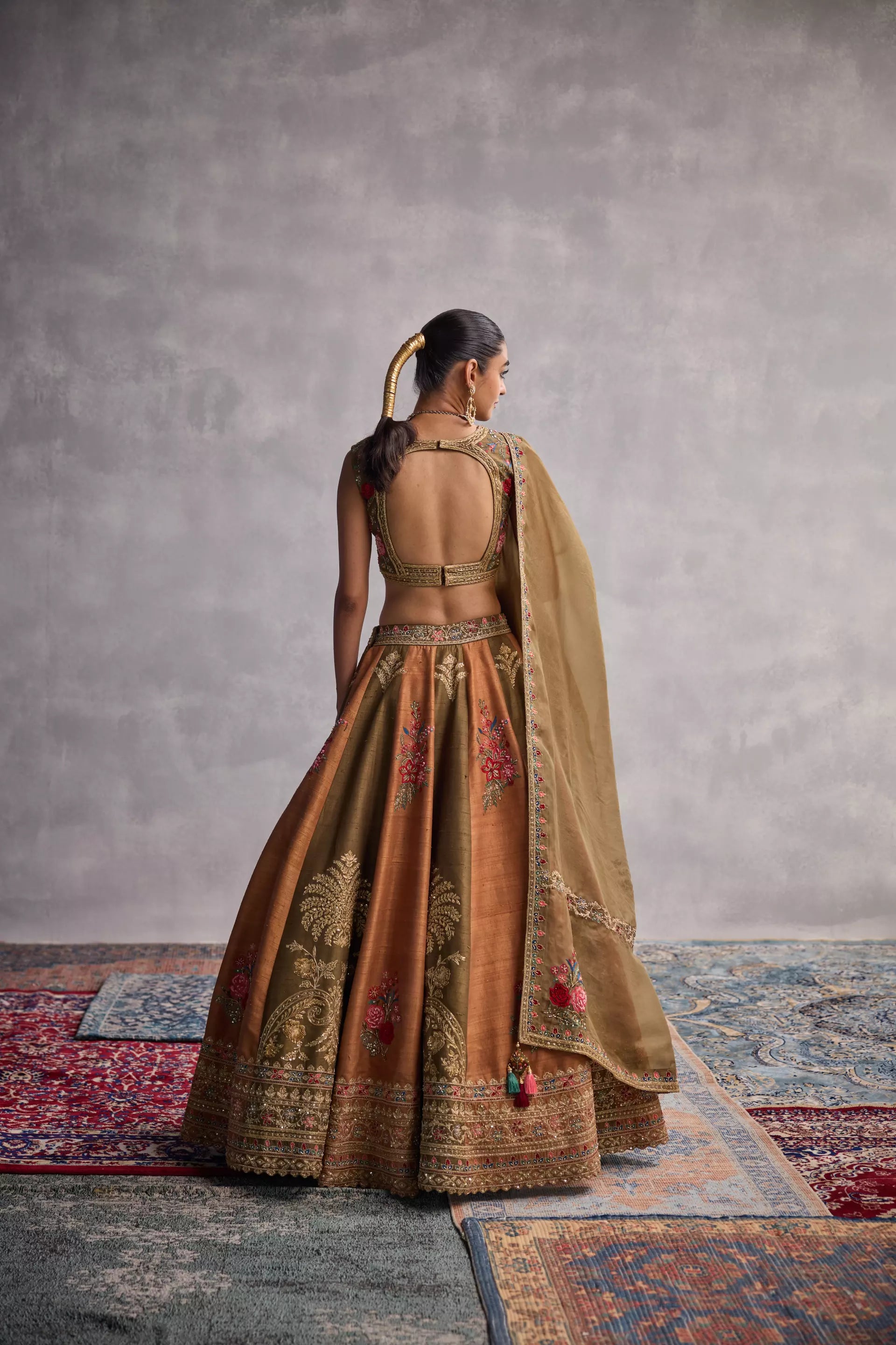 Aman Takyar - Lehenga Set