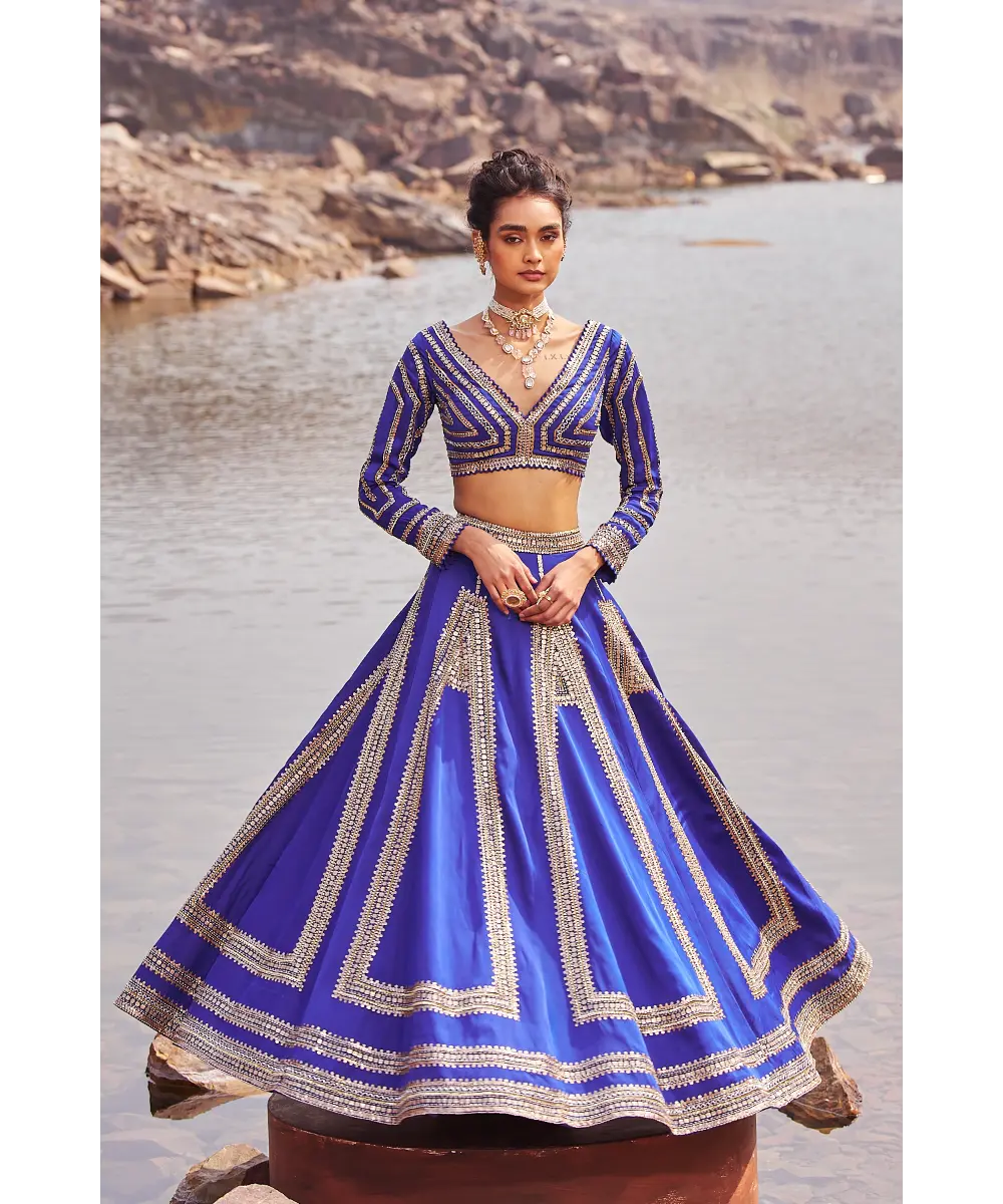 NIDHIKA SHEKHAR- Jashan E Utsav Lehenga Set