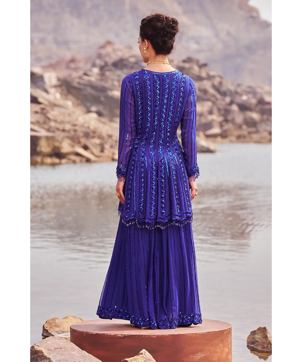 NIDHIKA SHEKHAR- Jilmil Sitaare Jalsaa Sharara Set