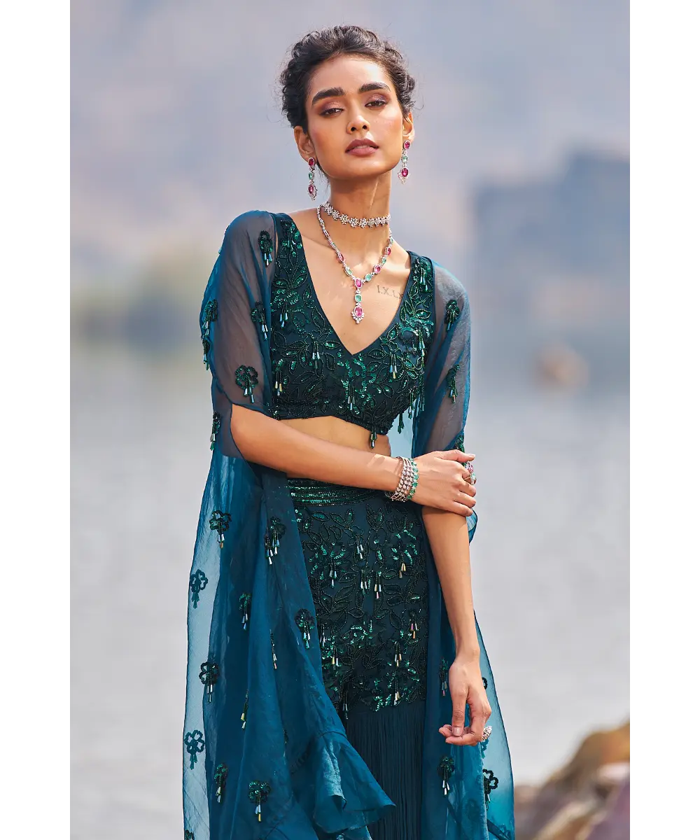 NIDHIKA SHEKHAR- Jilmil Sitaare Jalsaa Sharara Set