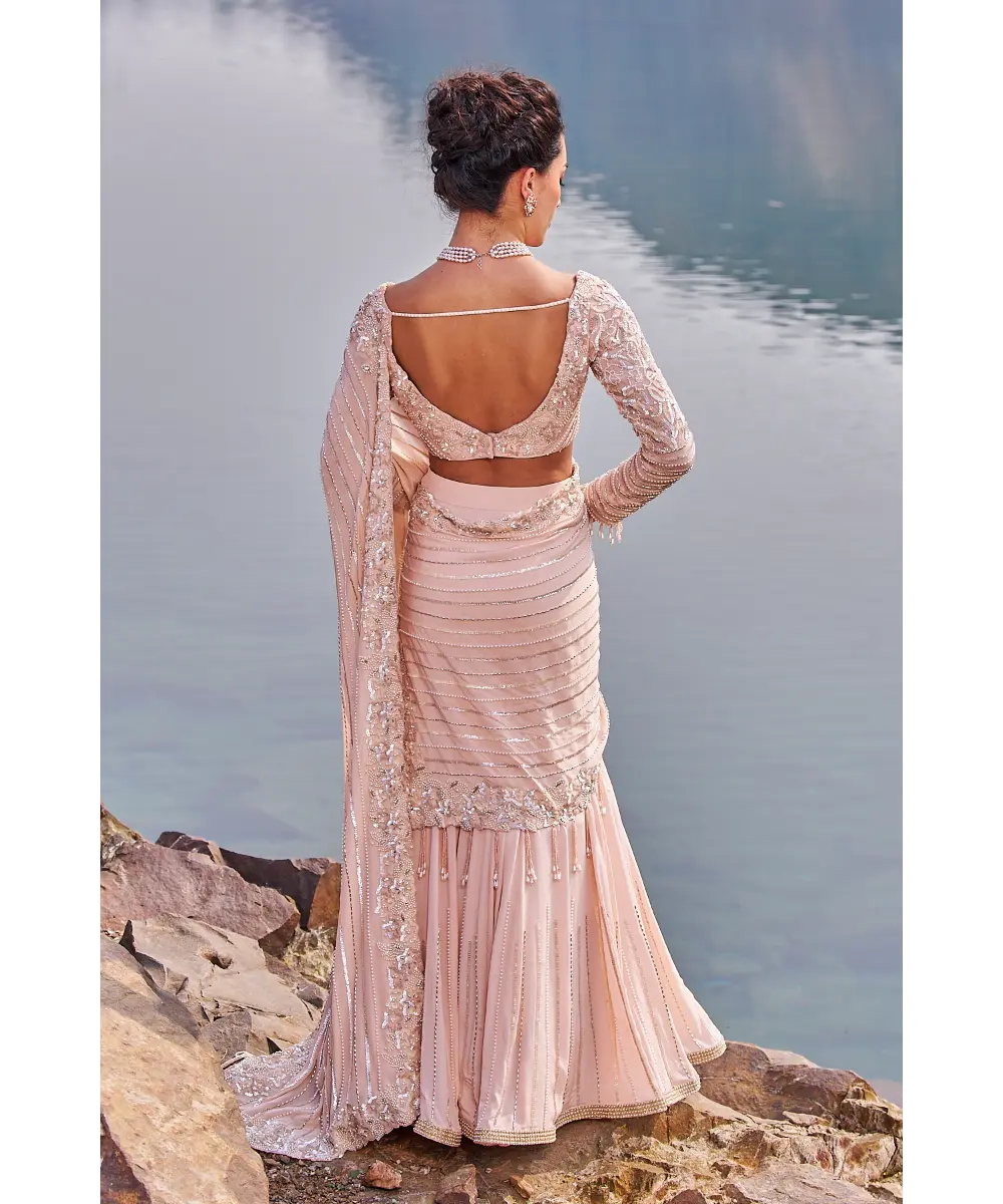 NIDHIKA SHEKHAR- Jalsaa E Khaas Saree