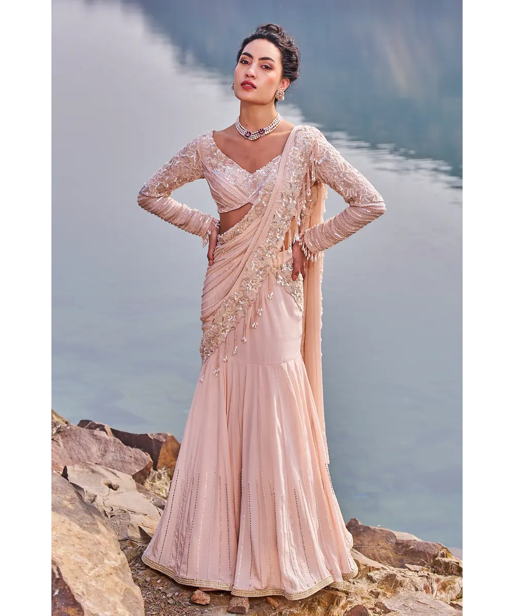 NIDHIKA SHEKHAR- Jalsaa E Khaas Saree