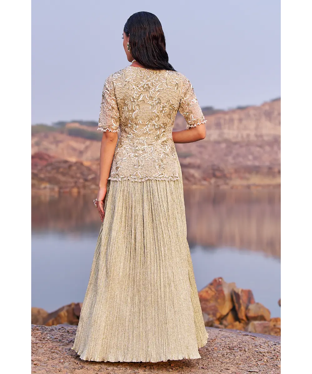 NIDHIKA SHEKHAR- Jalsaa E Umang Anarkali