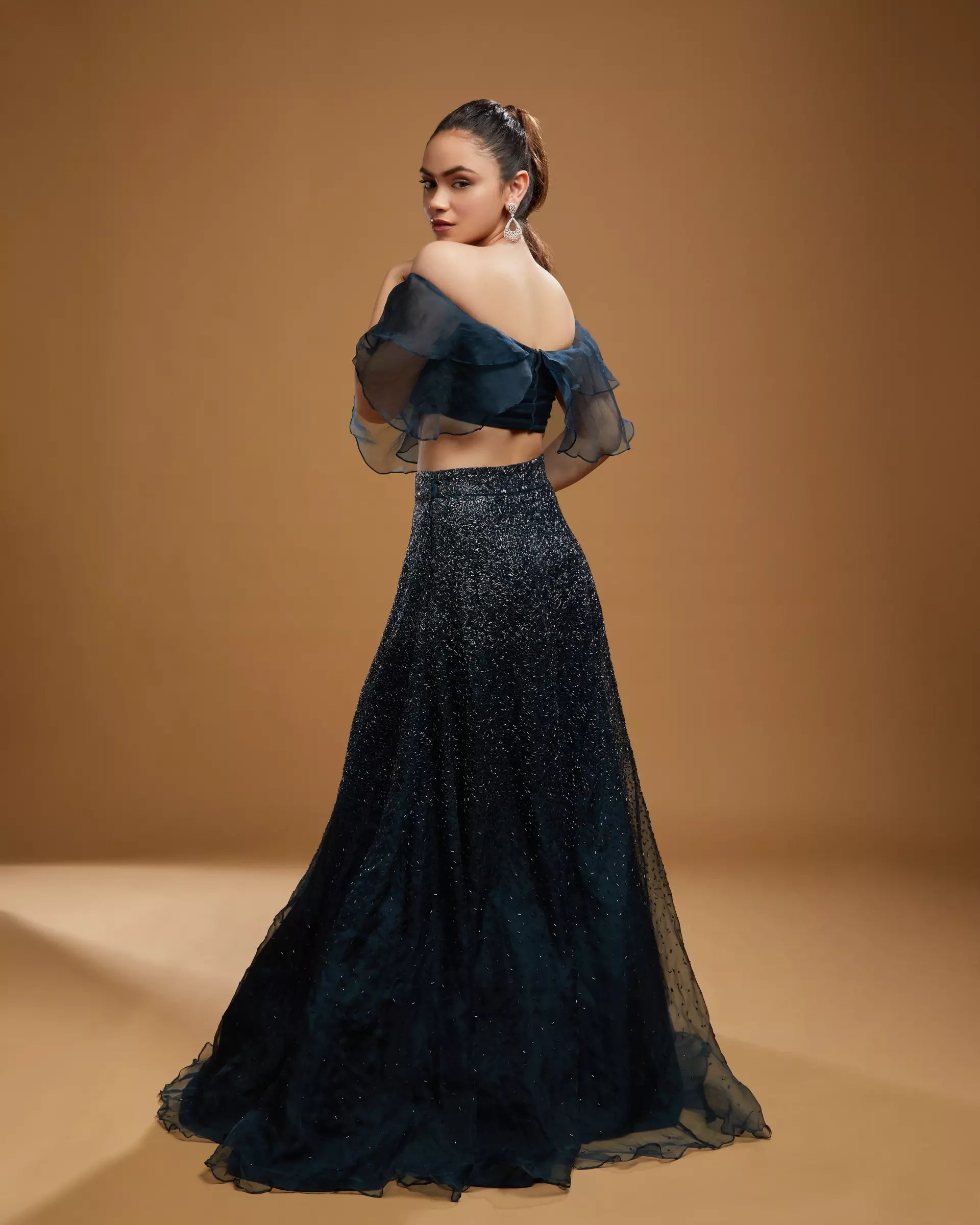 KIYOHRA ELARA - Dover