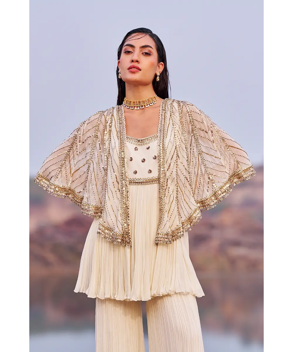 NIDHIKA SHEKHAR- Jalsaa E Firdose Sharara Set