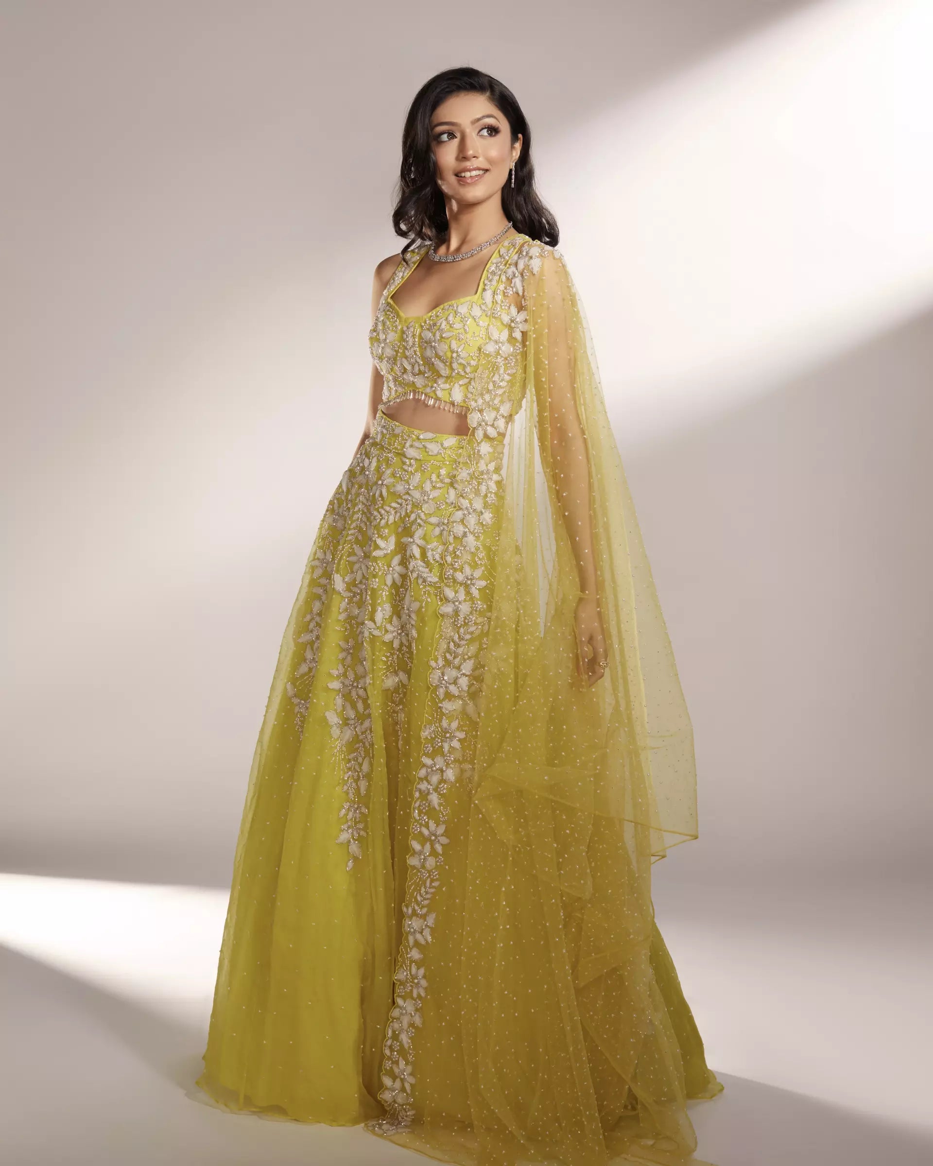 KIYOHRA ELARA - Iris