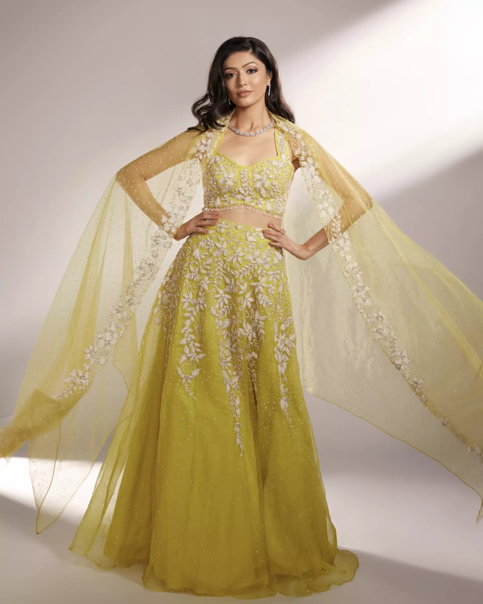 KIYOHRA ELARA - Iris