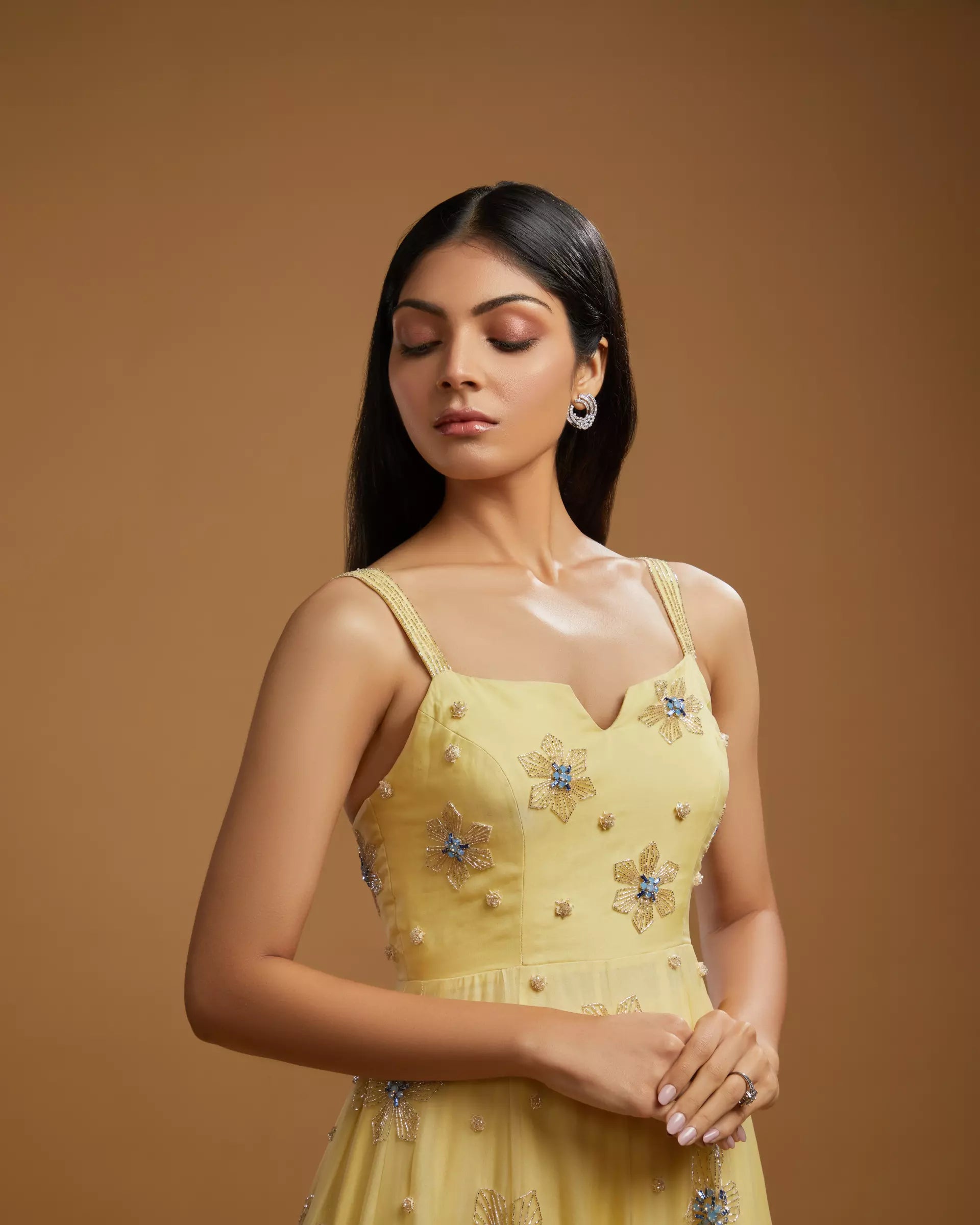 KIYOHRA ELARA - Valentyna