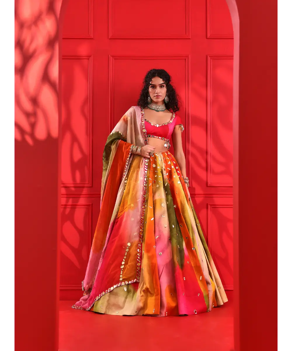 MAHIMA MAHAJAN - Esha