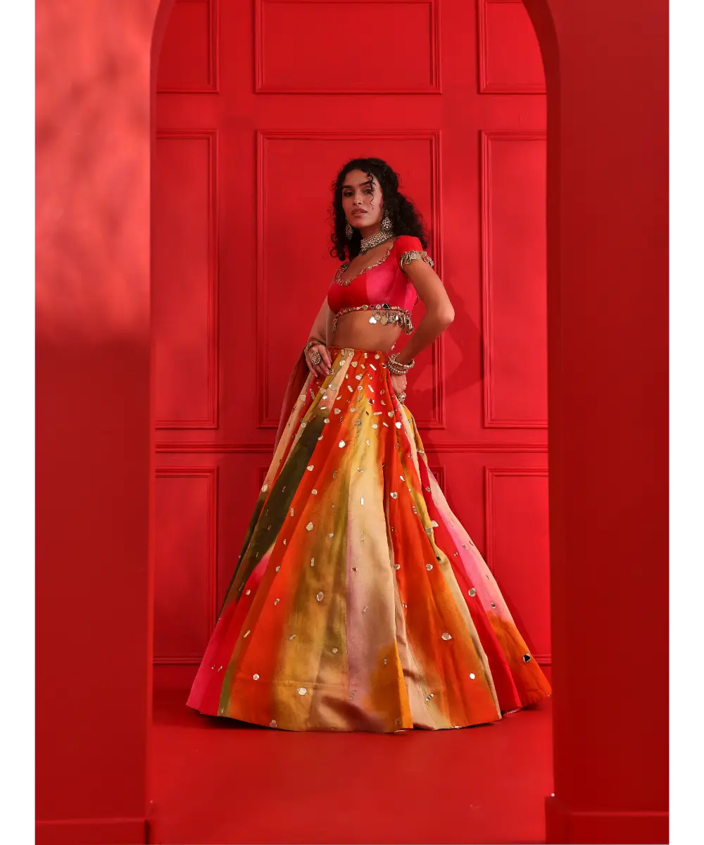 MAHIMA MAHAJAN - Esha