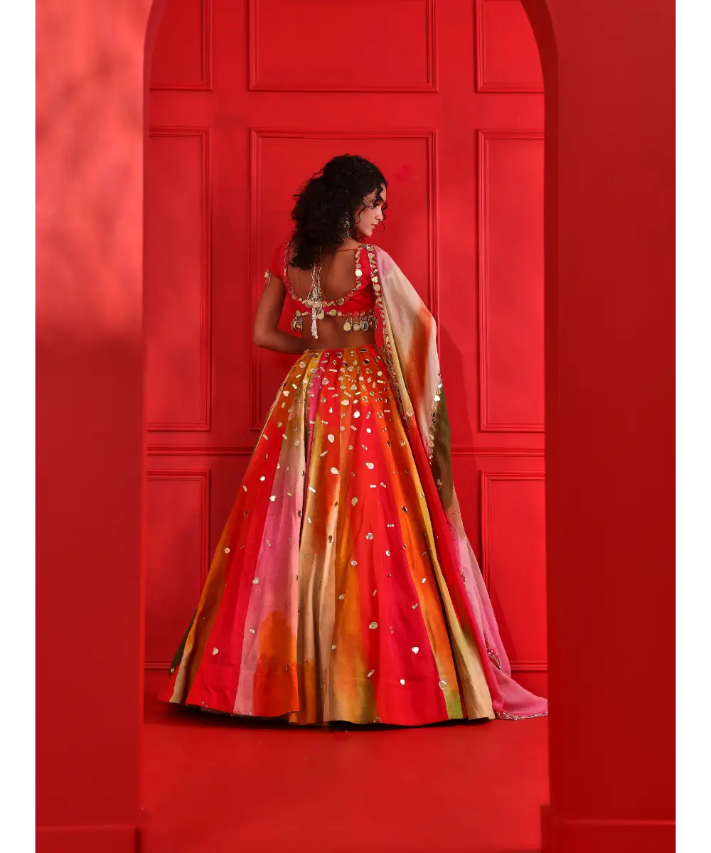 MAHIMA MAHAJAN - Esha