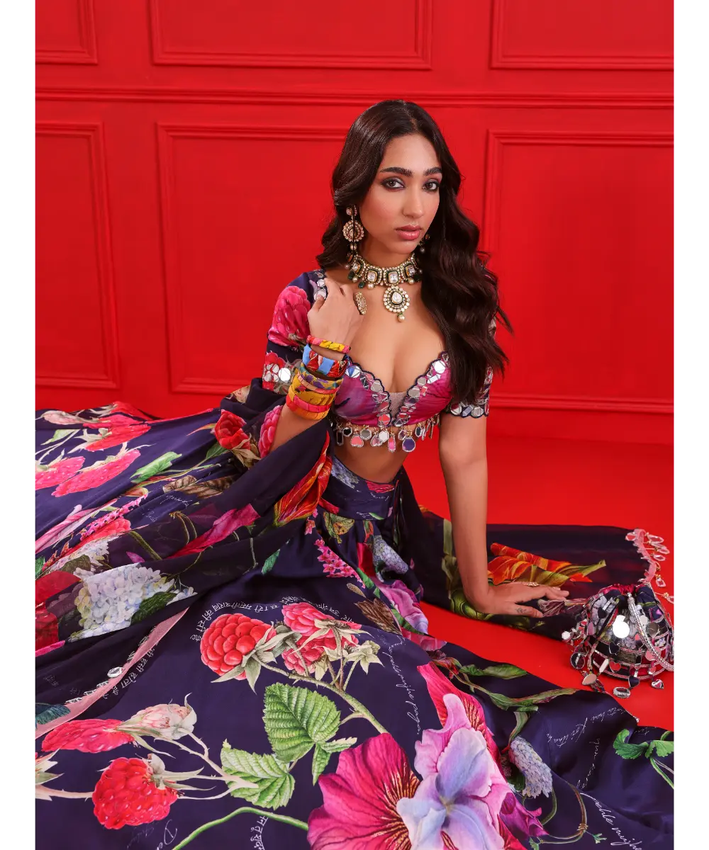 MAHIMA MAHAJAN - Saira