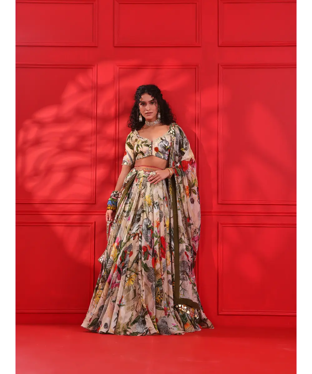 MAHIMA MAHAJAN - Soni