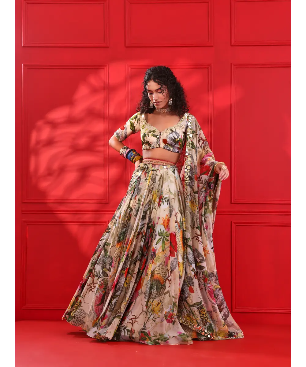 MAHIMA MAHAJAN - Soni