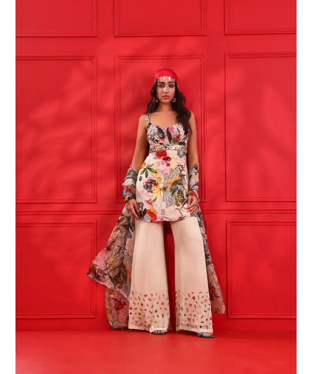 MAHIMA MAHAJAN - Zavi