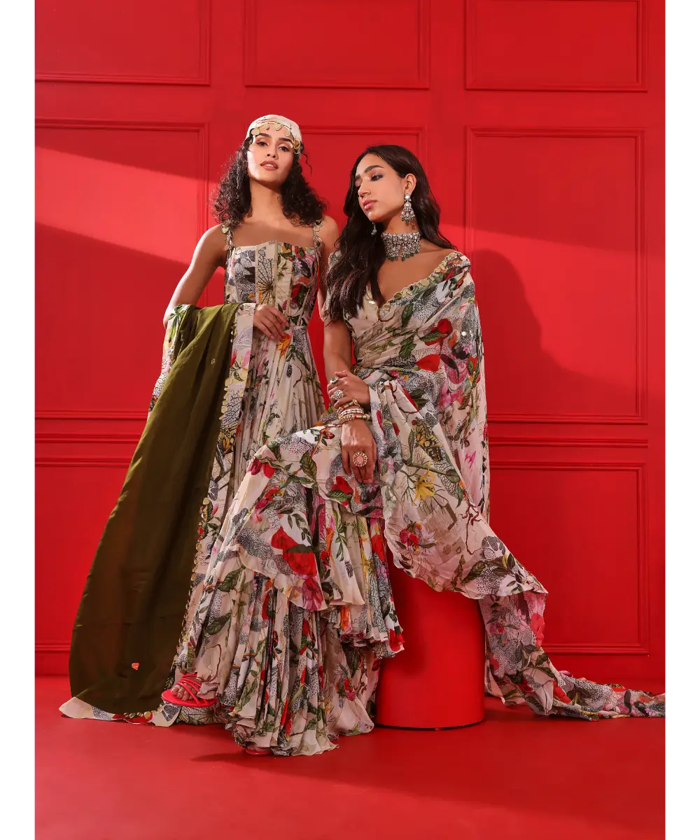 MAHIMA MAHAJAN - Amina