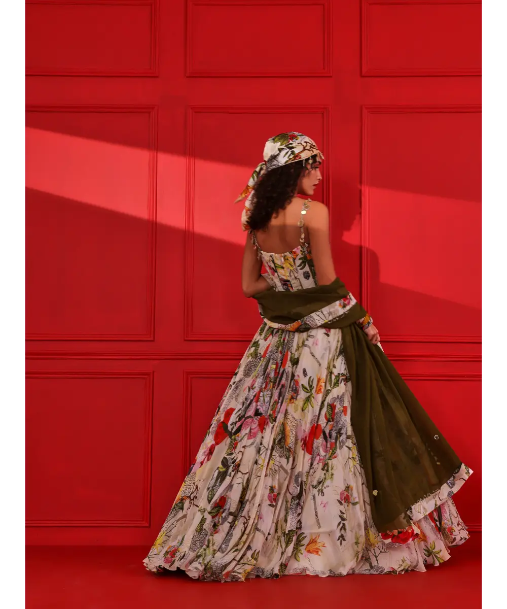 MAHIMA MAHAJAN - Akanshi